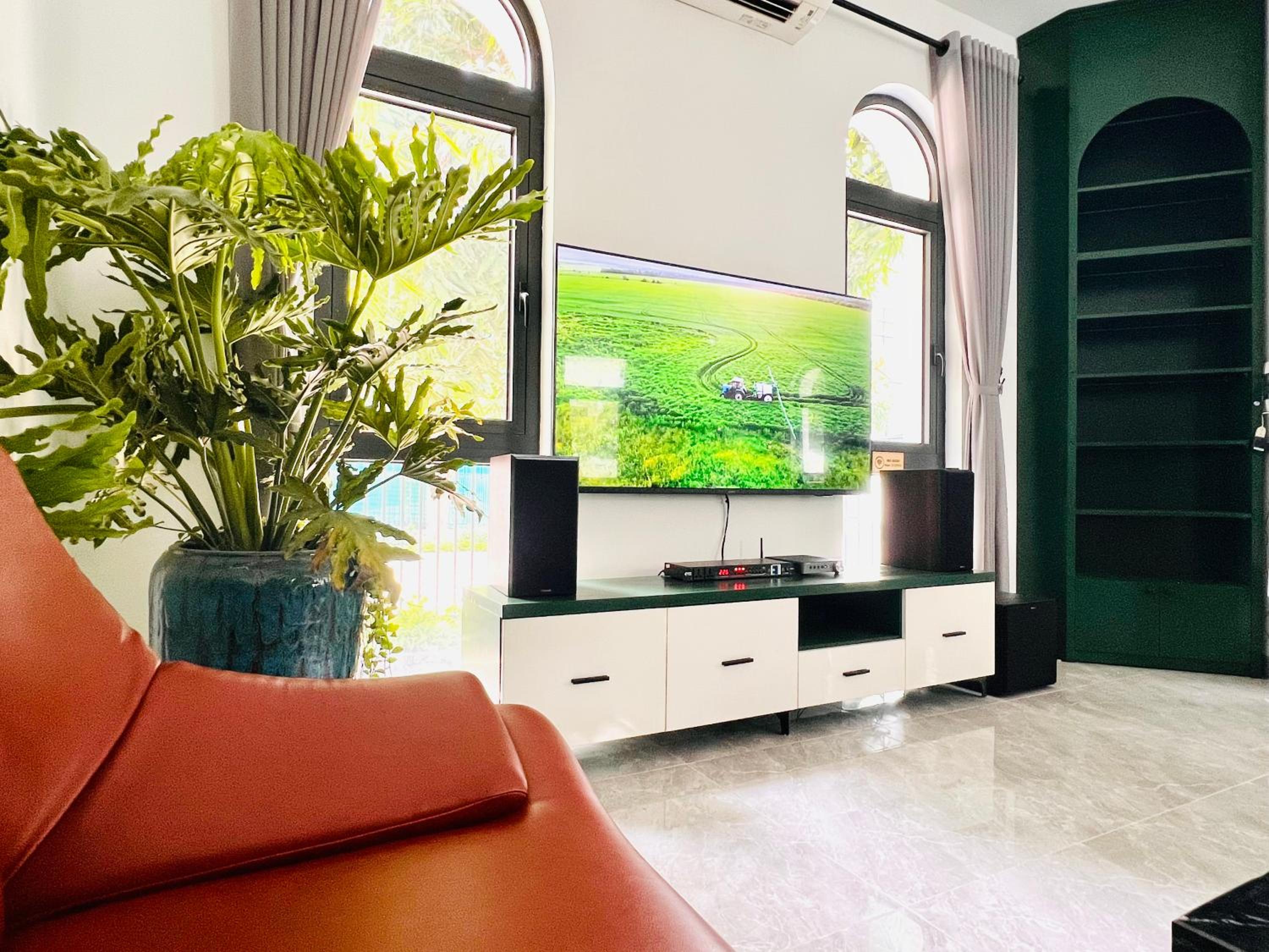 HungChu's Villa Vinhome Ocean Park