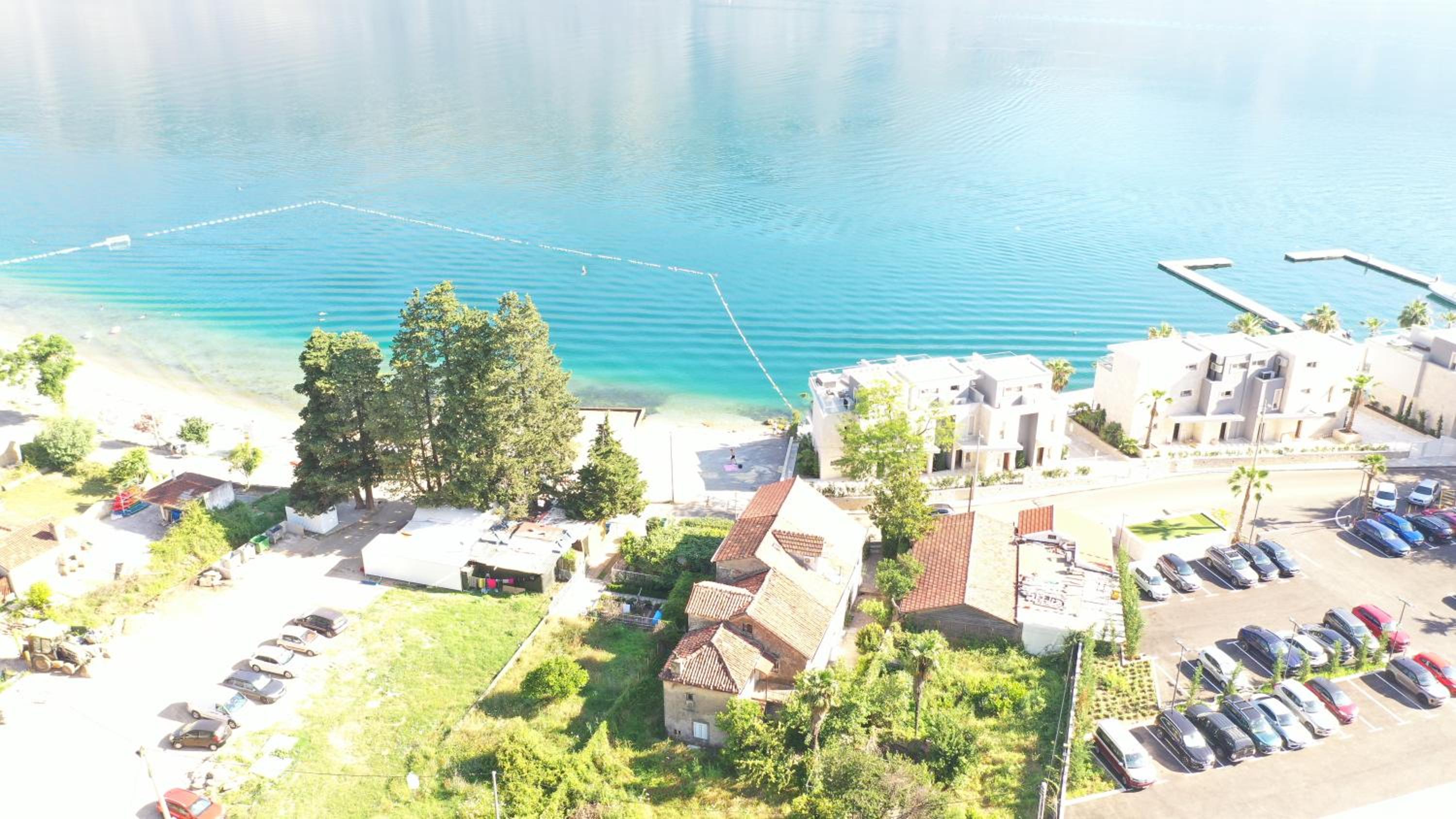 Beachfront House Jovan view 3