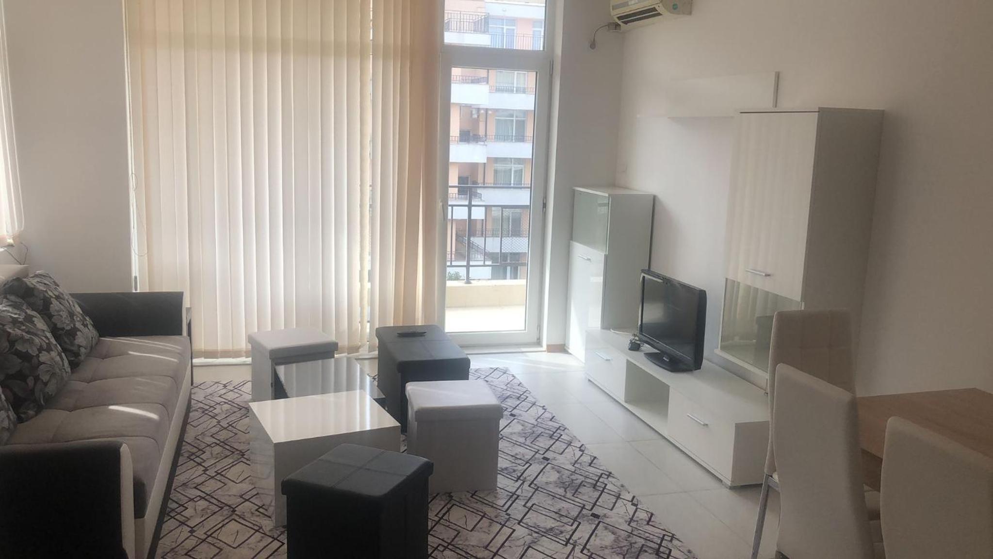 Lovely 3 Room Apartment new furnished Kamelia Sunny Beach