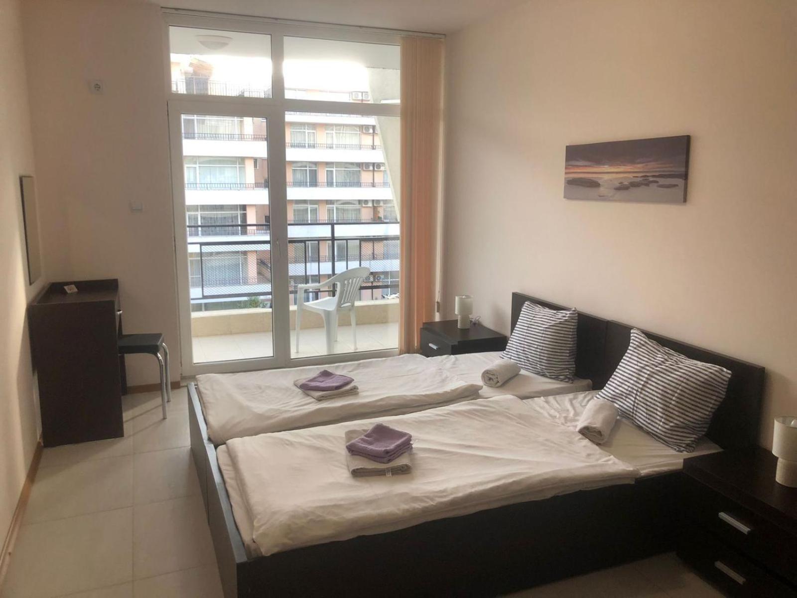 Lovely 3 Room Apartment new furnished Kamelia Sunny Beach
