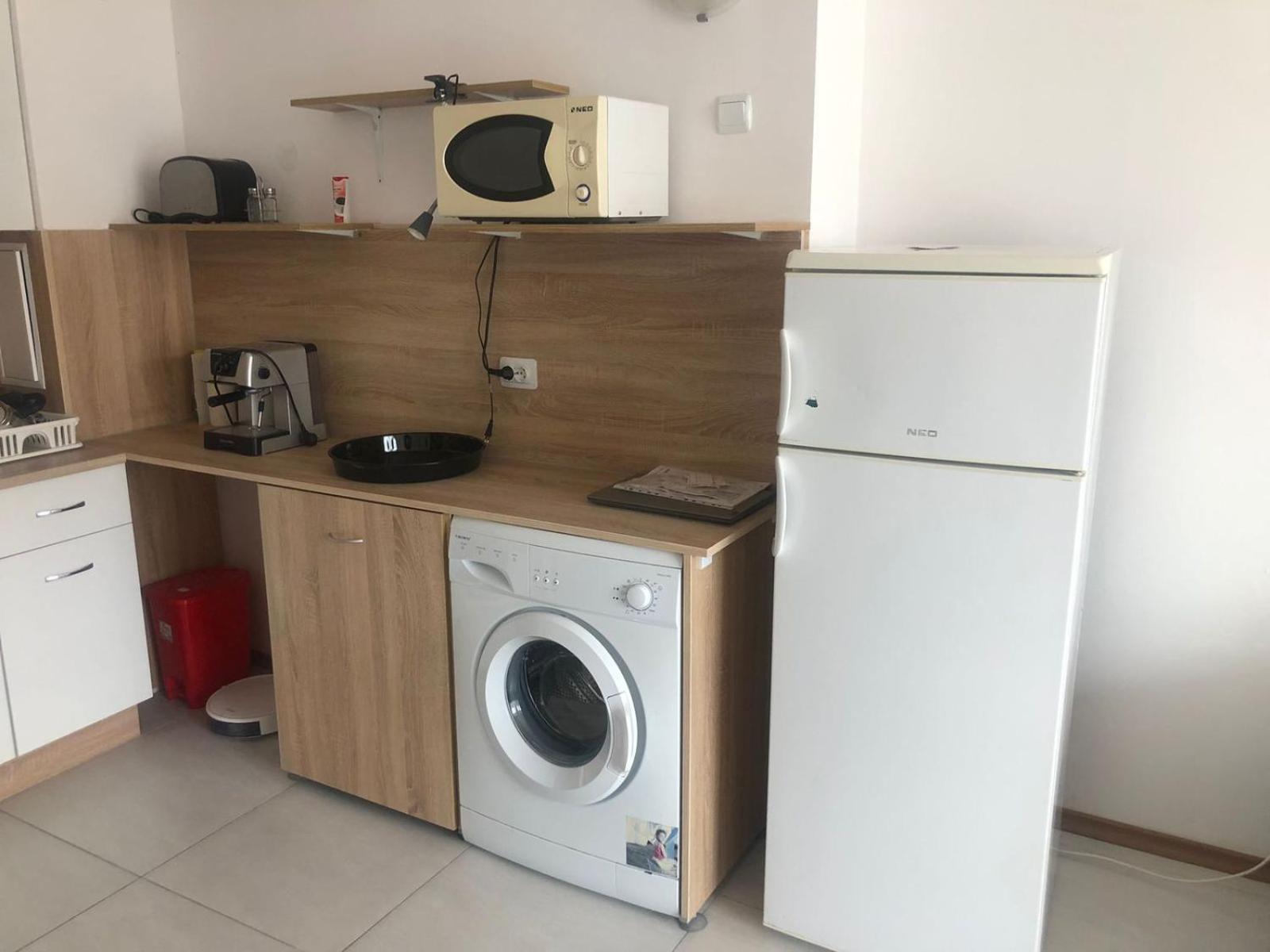 Lovely 3 Room Apartment new furnished Kamelia Sunny Beach