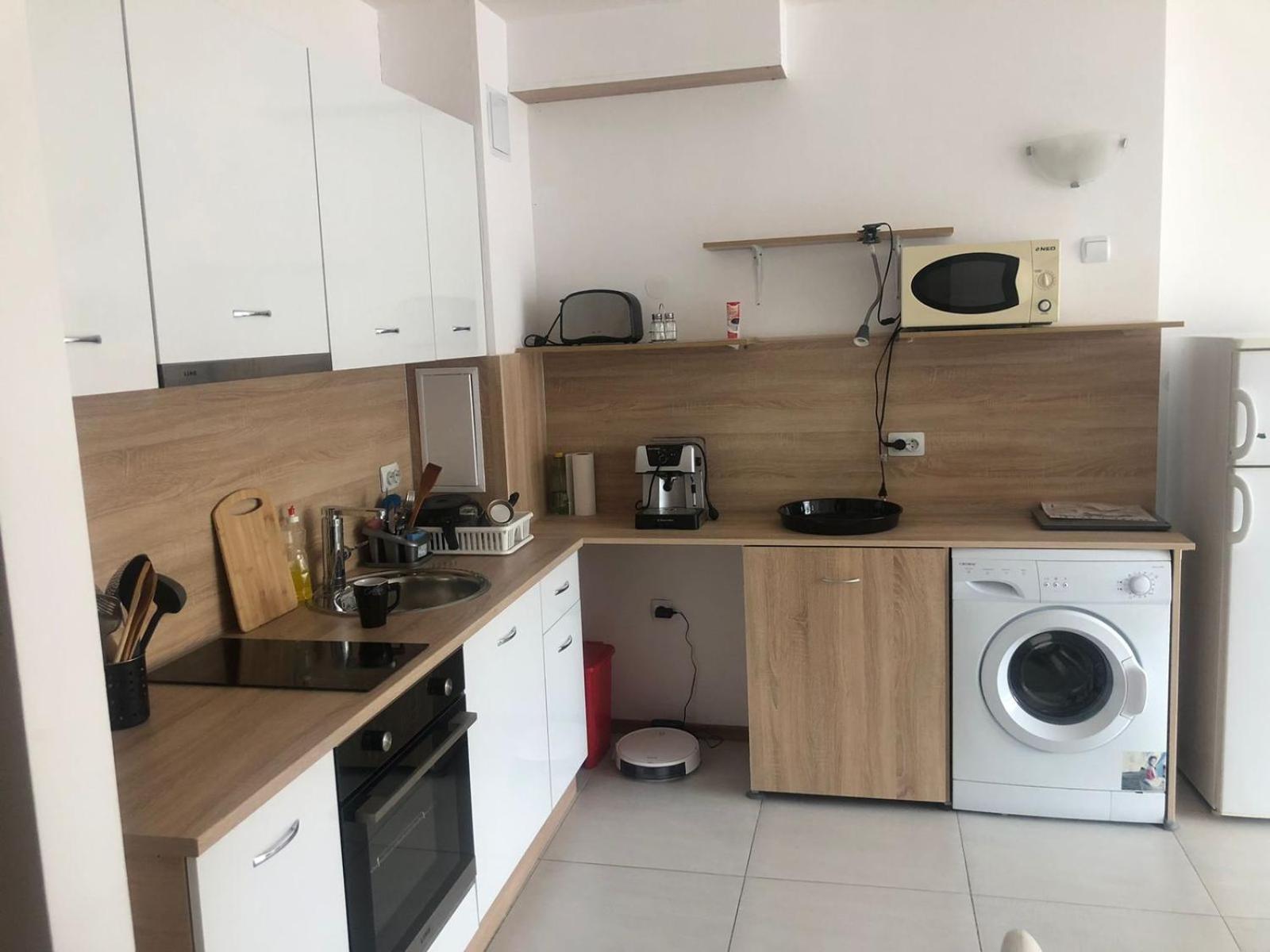 Lovely 3 Room Apartment new furnished Kamelia Sunny Beach