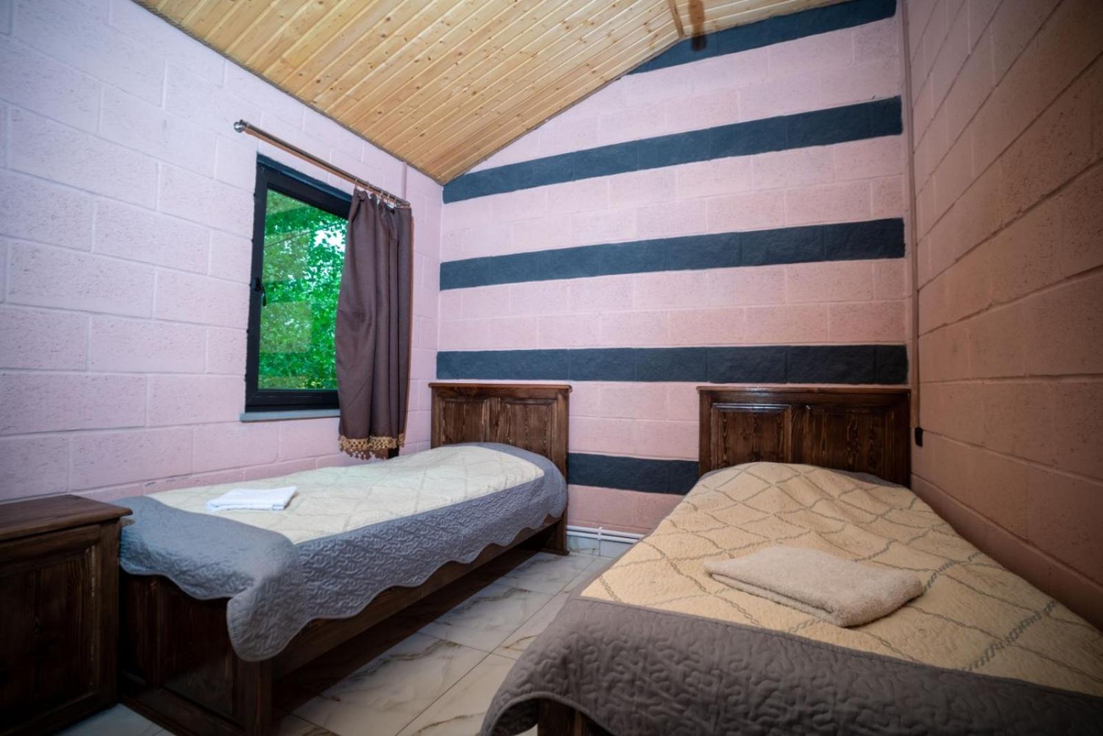 Arevik Resort Cottages