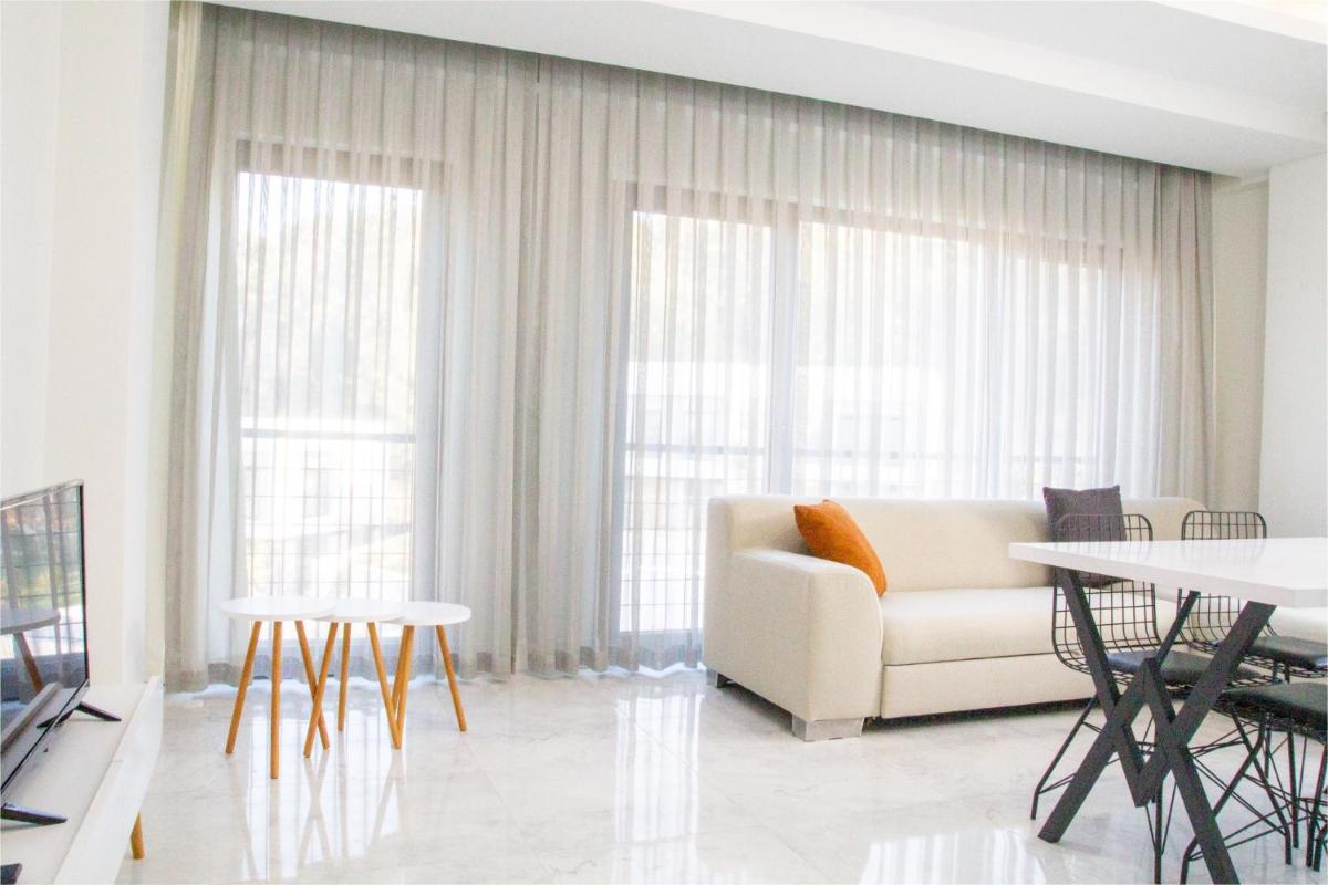 Sleek Flat w Garden 5 min to Beach in Milas view 4