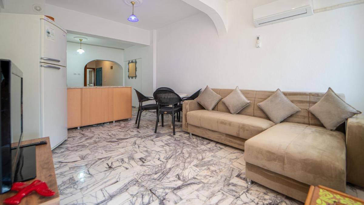 Flat w Balcony and Garden 25 min to Oludeniz