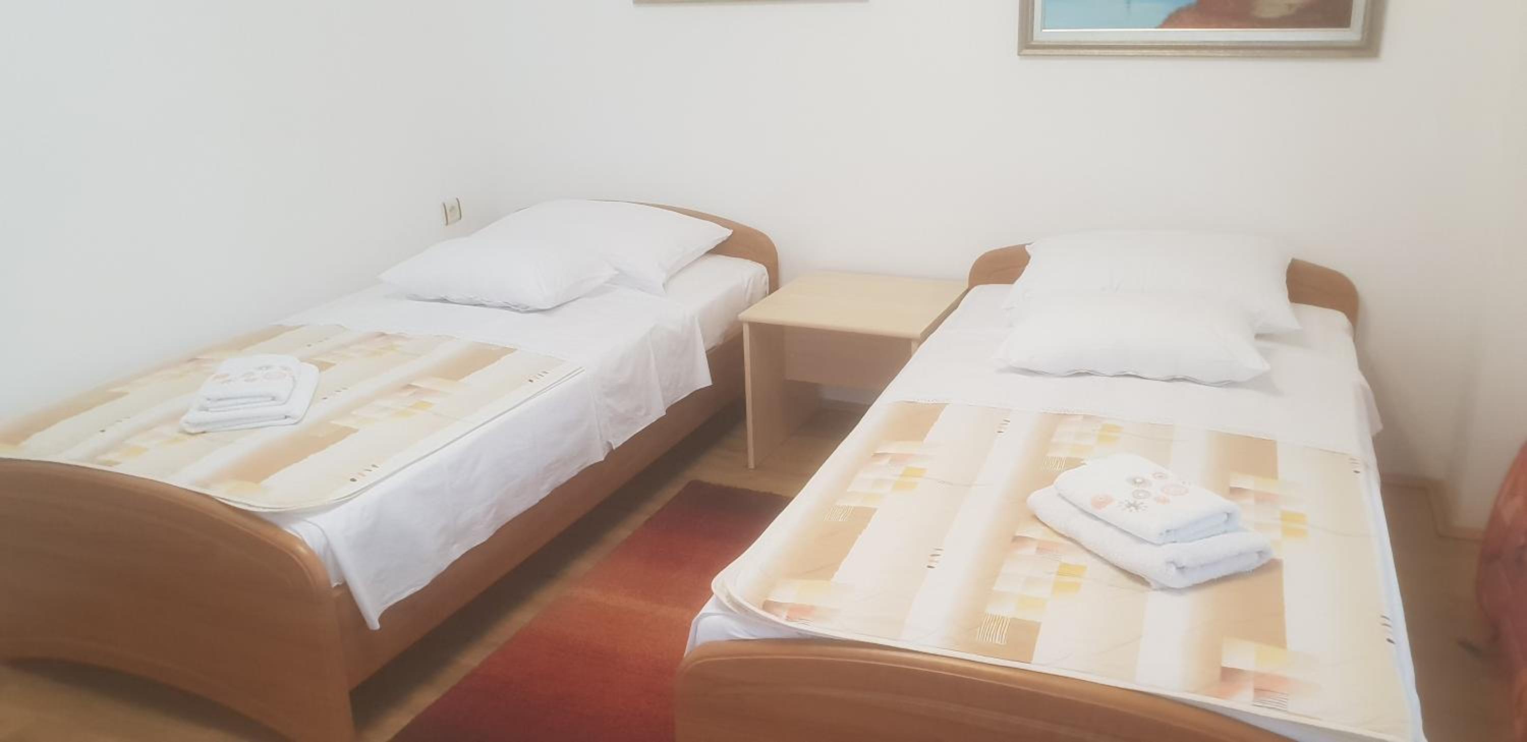 Apartments Miše