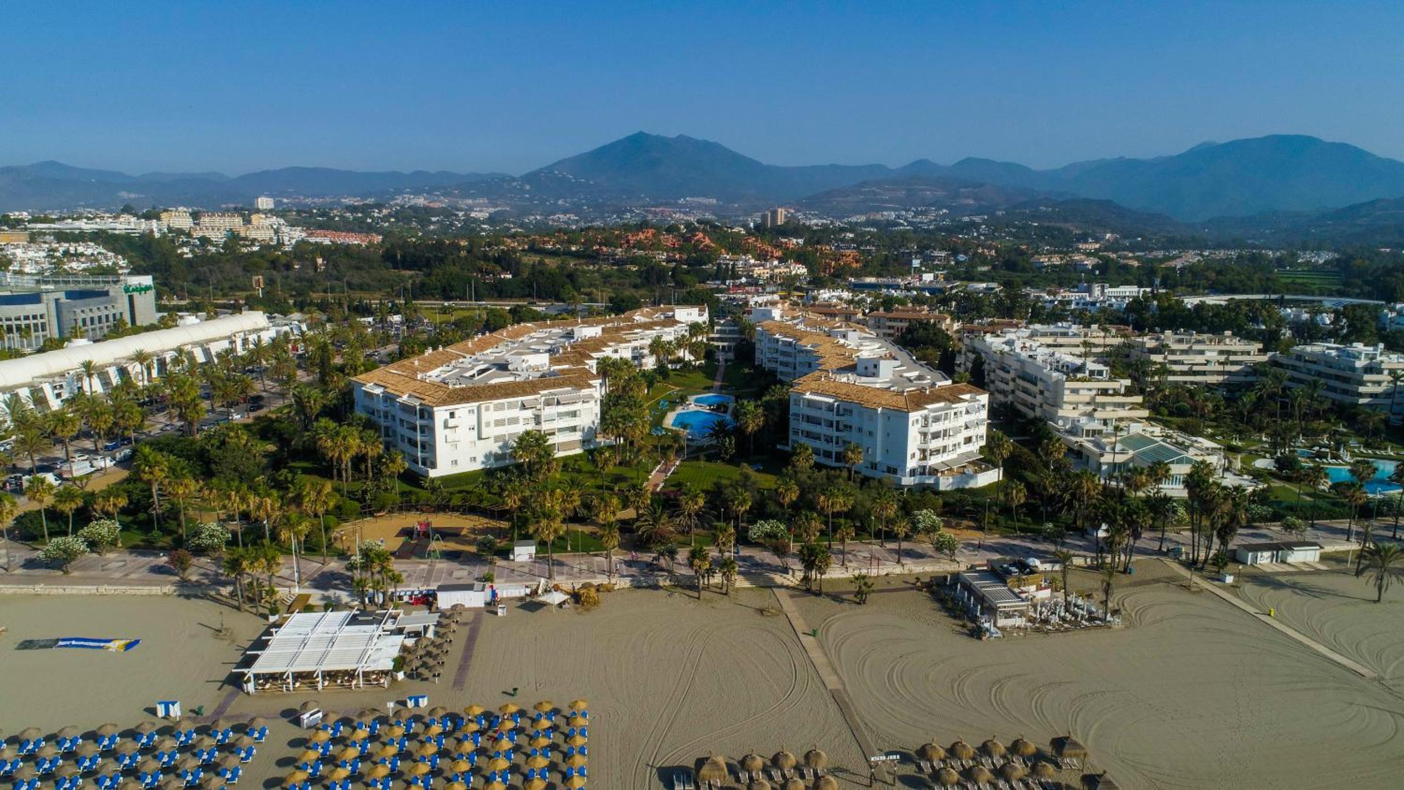 MARBELLA BANUS SUITES - Banus Playa Rocio Beachside Complex