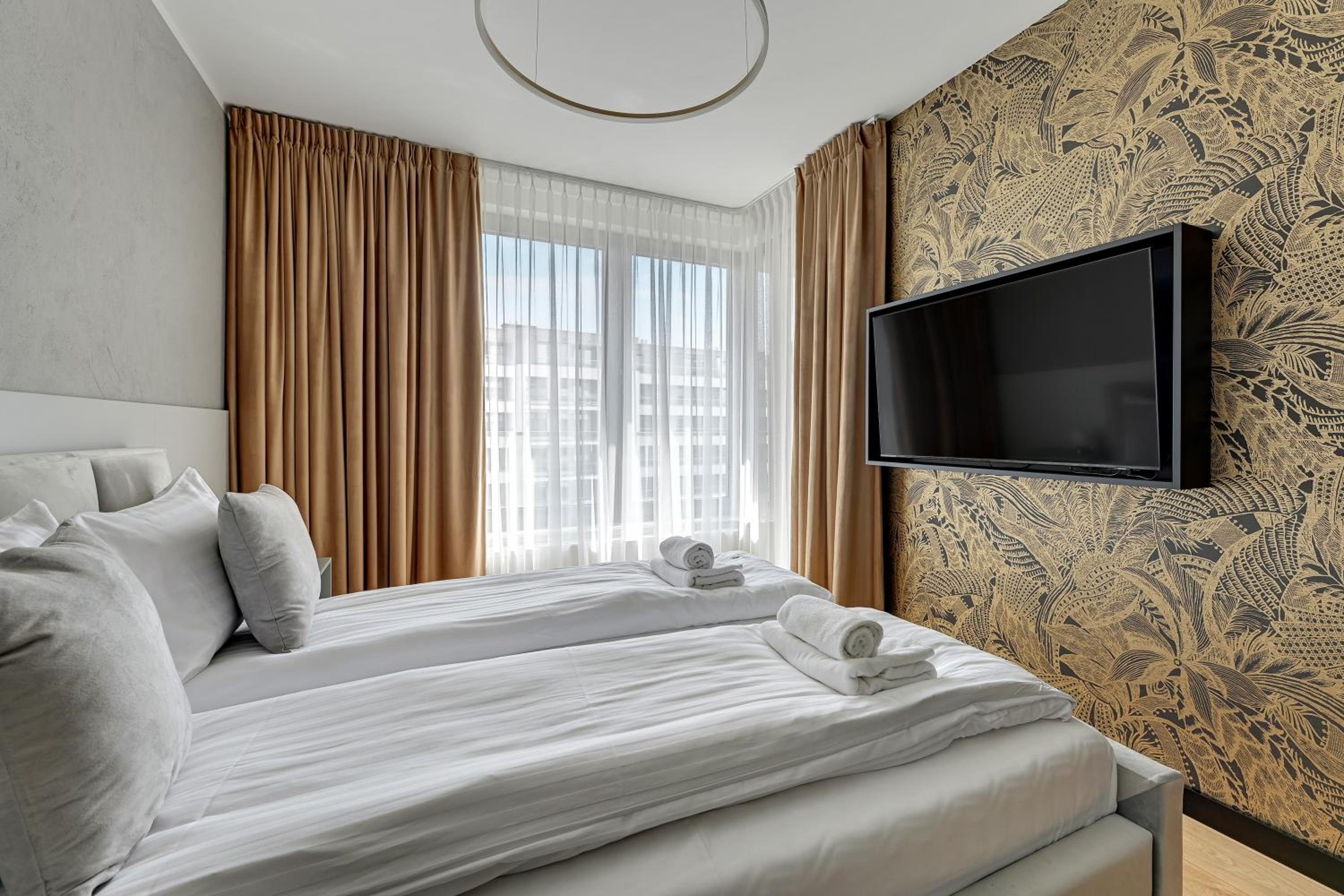Plac Unii Gdynia Central by Lion Apartments