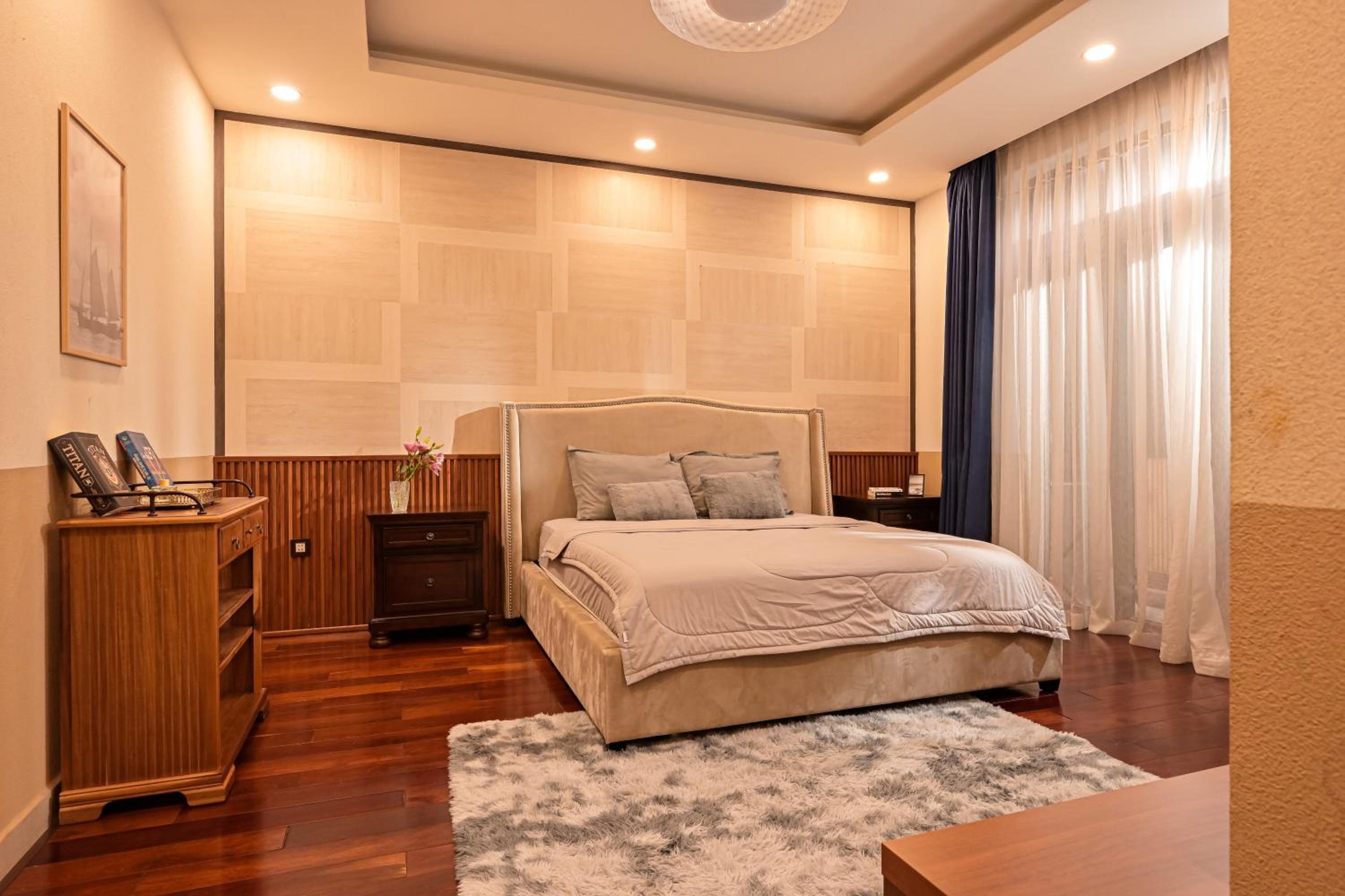 Lakeview Park Villas - Every Duplex with Private Pool
