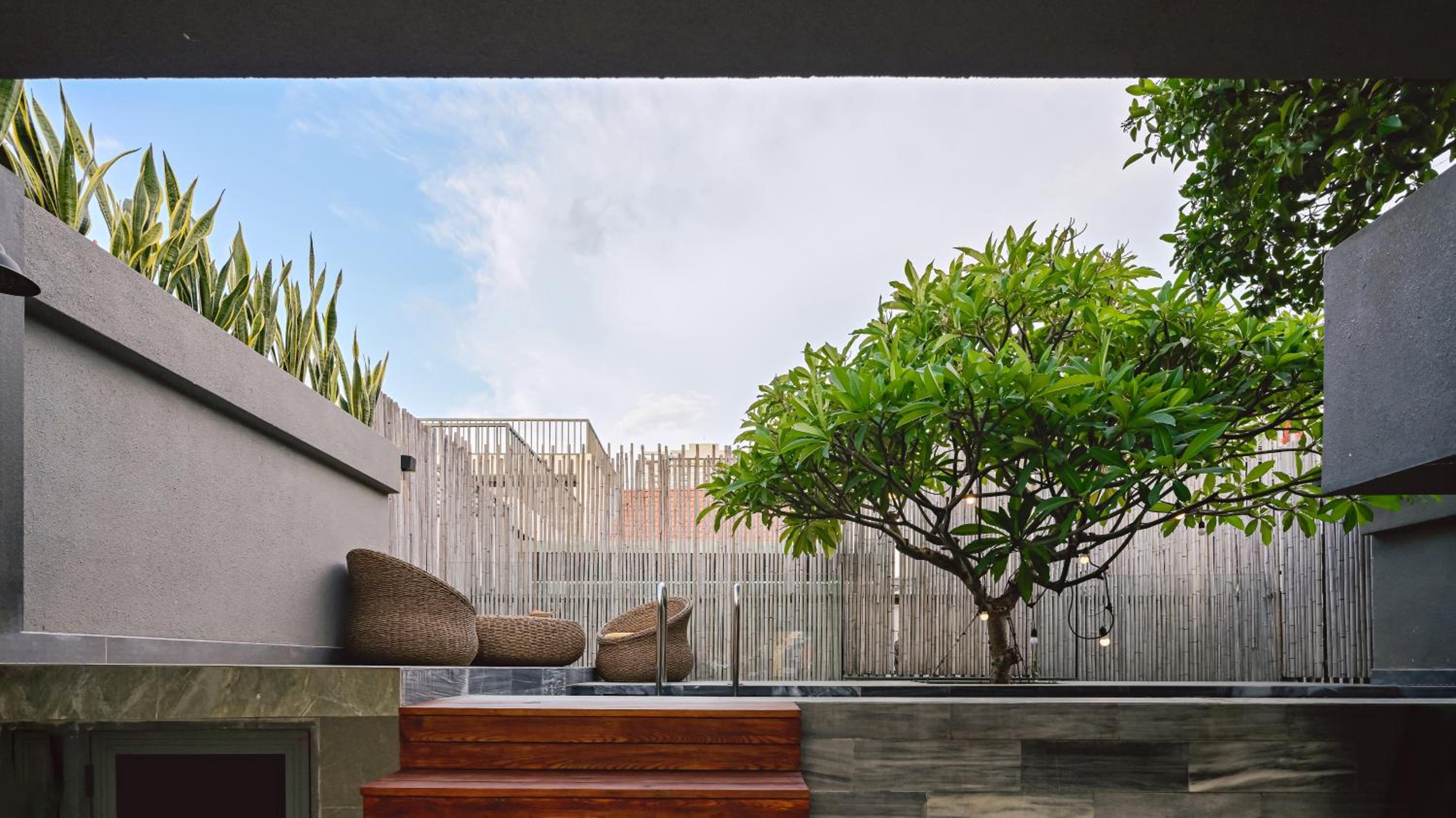 Lakeview Park Villas - Every Duplex with Private Pool