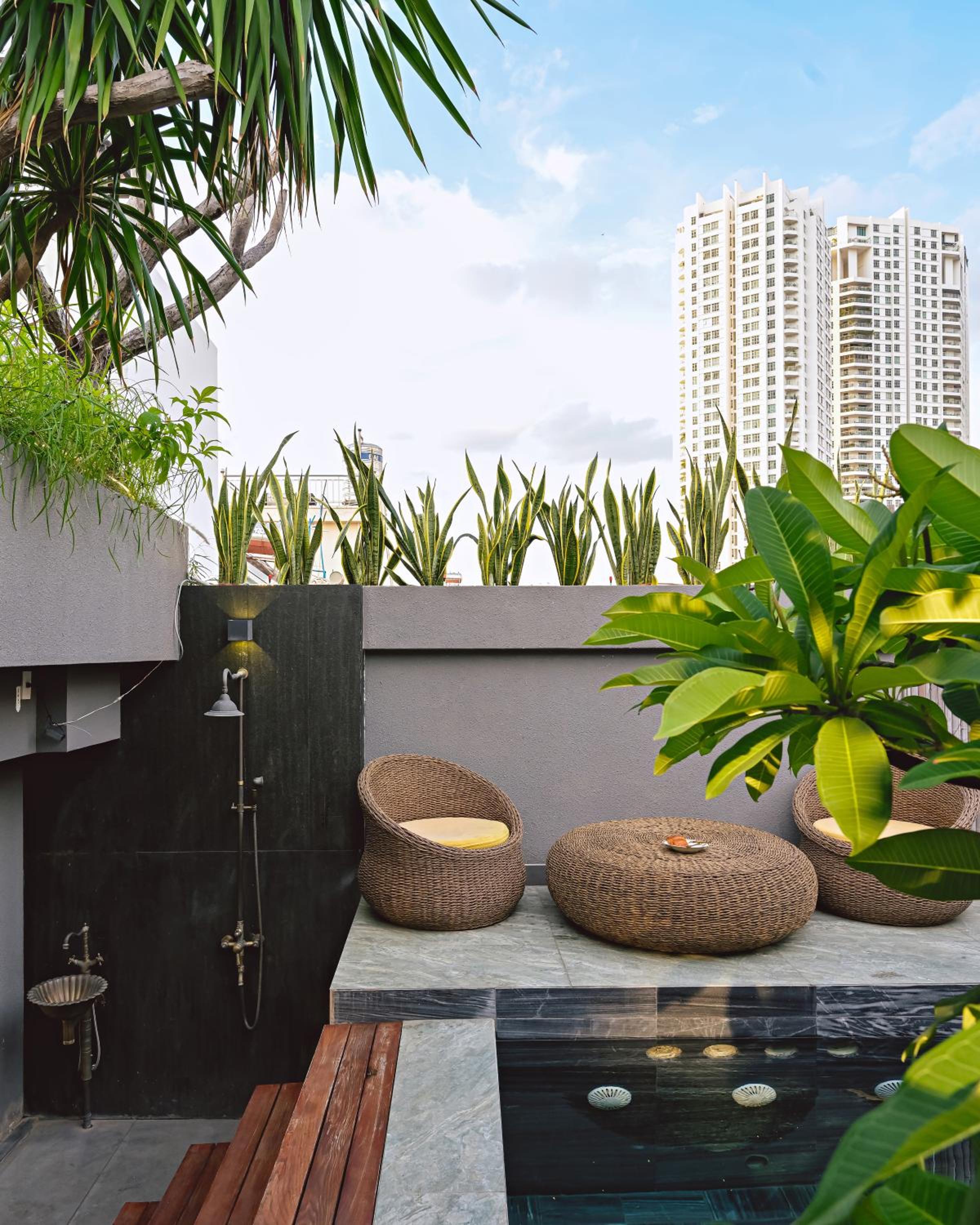 Lakeview Park Villas - Every Duplex with Private Pool