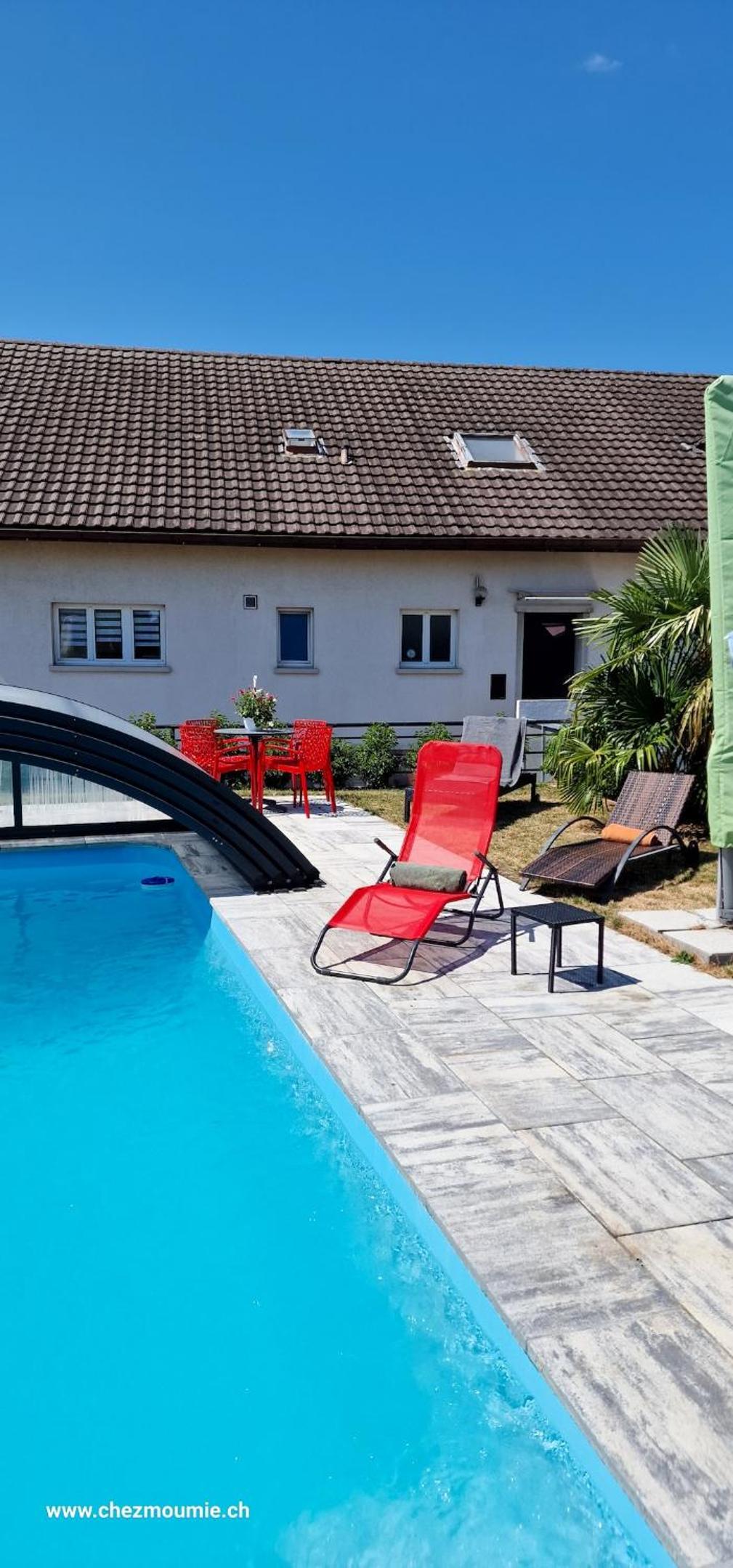 Comfortable studio in Bevaix with mountain view - 30 m² + Spa