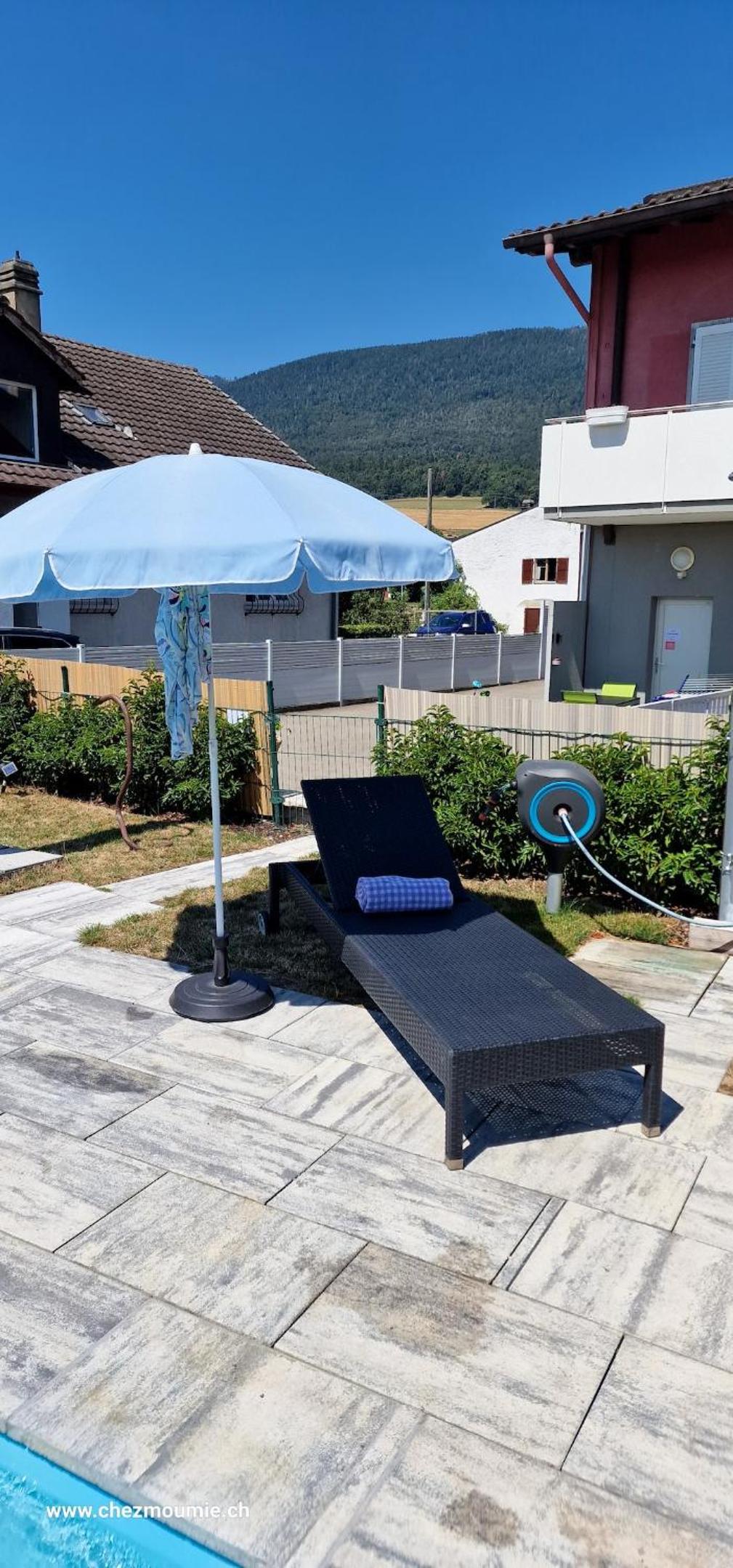 Comfortable studio in Bevaix with mountain view - 30 m² + Spa