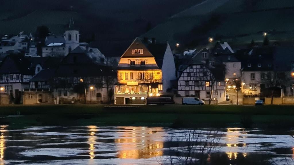 Casa Barzen - Stilvoll Urlauben an der Mosel view 3