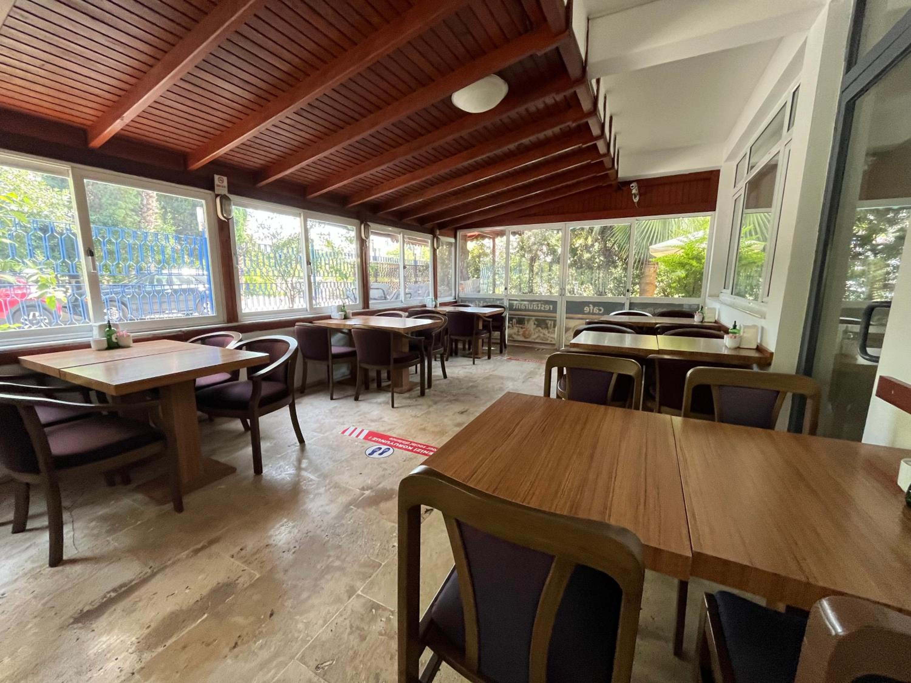Hotel Lunay - Image 10