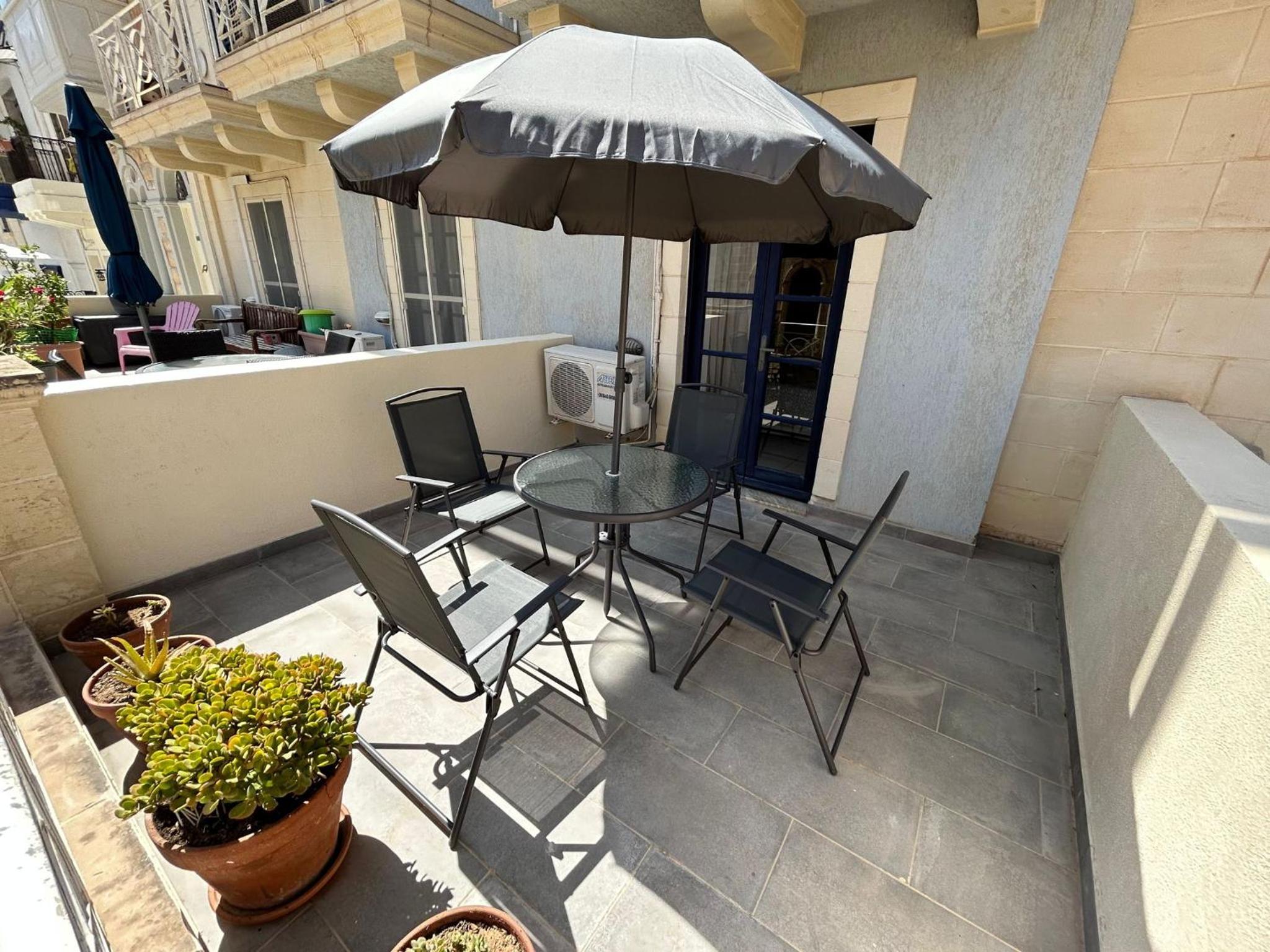 Sliema Apartment