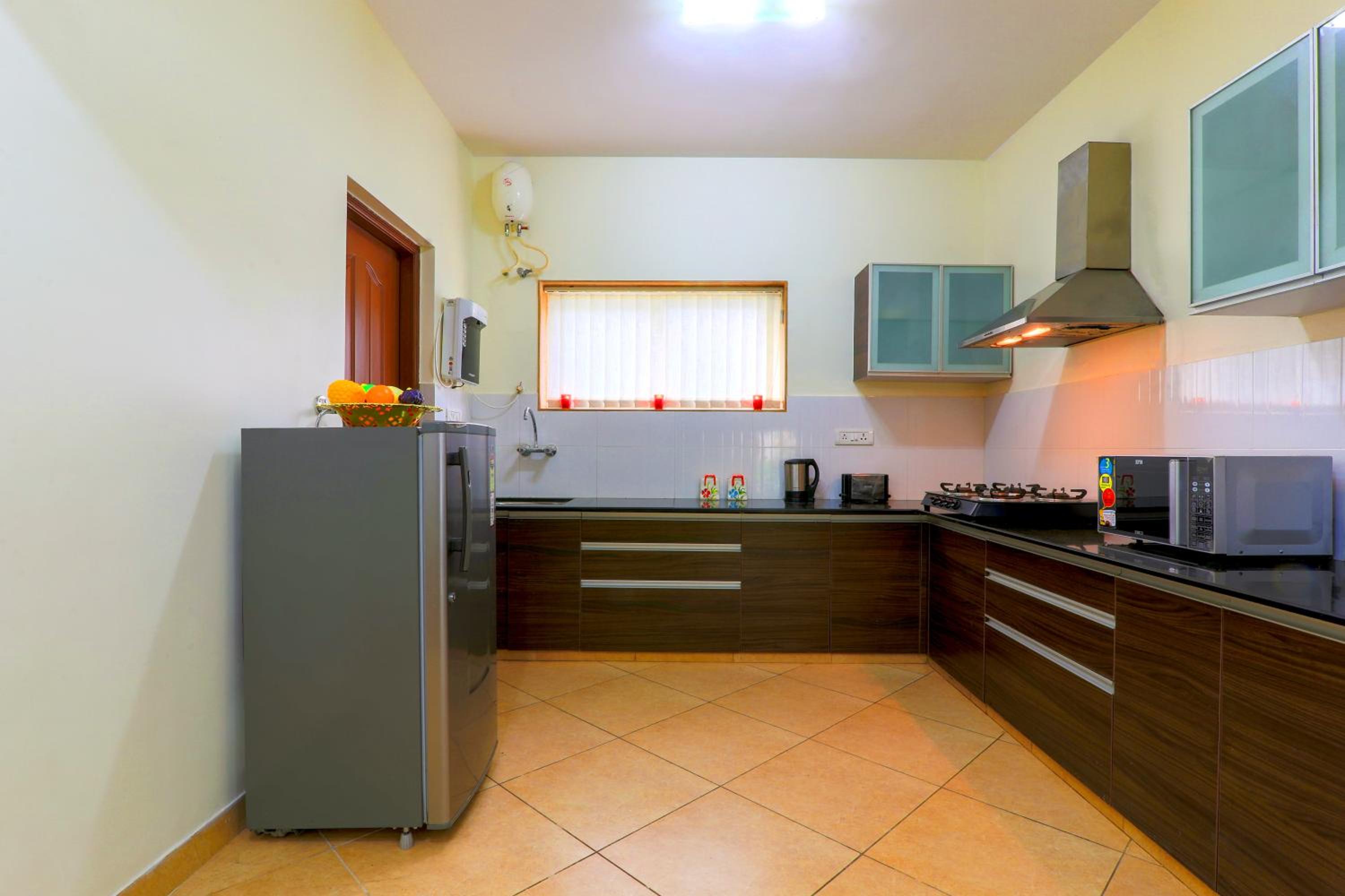 Royale Holiday Villa - 4BHK JAQK Holidays