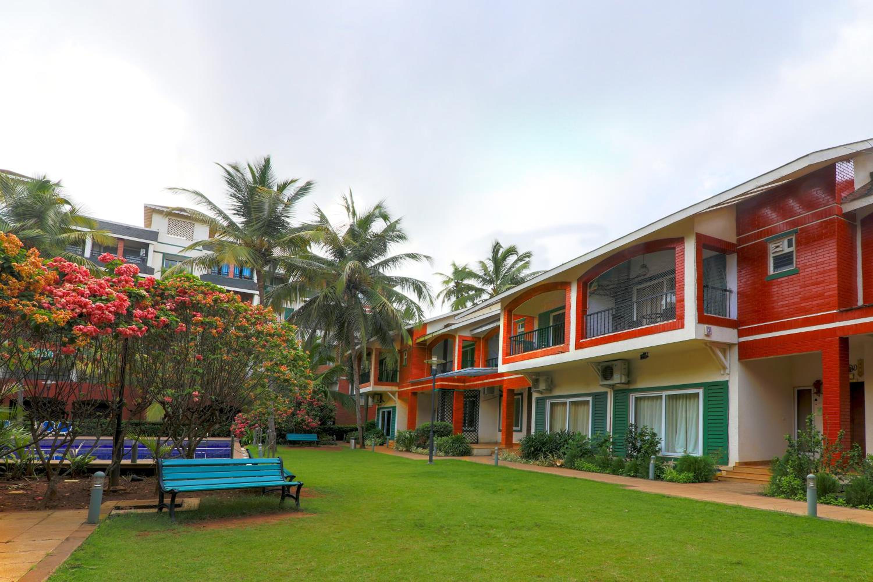 Royale Holiday Villa - 4BHK JAQK Holidays