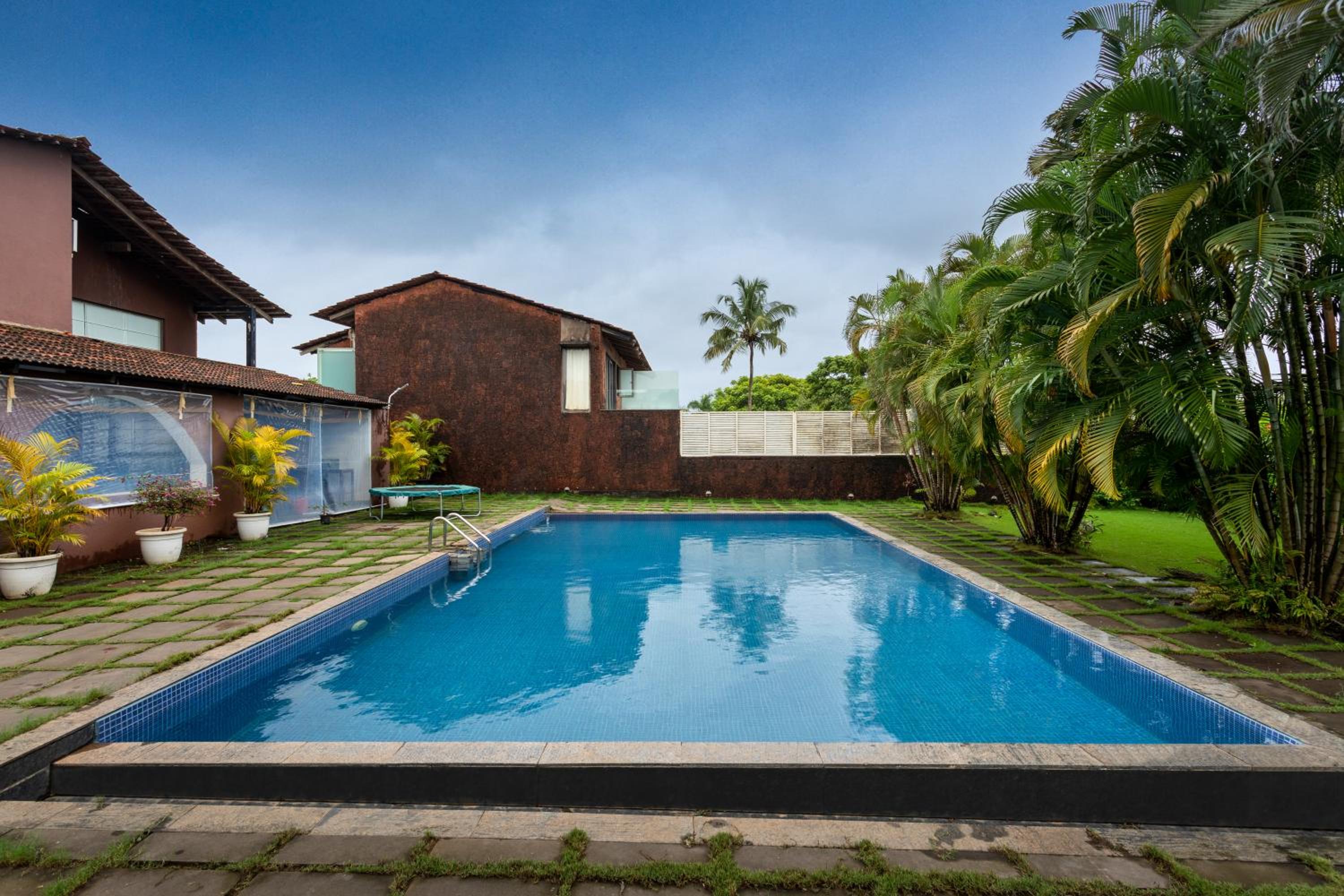 Mangrove Villa: C'est la vie view 2