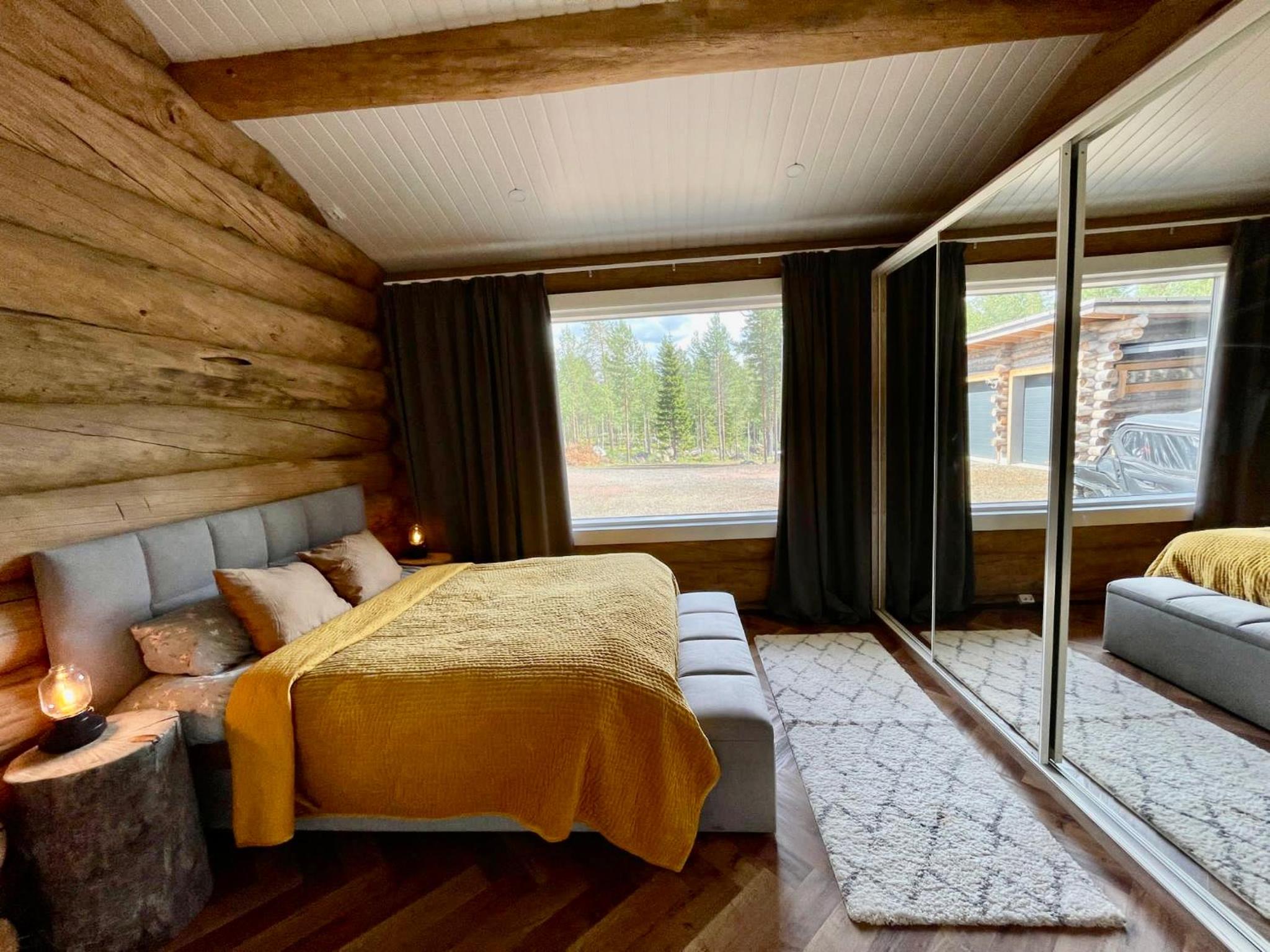 Luxury Log Villa by Invisible Forest Lodge