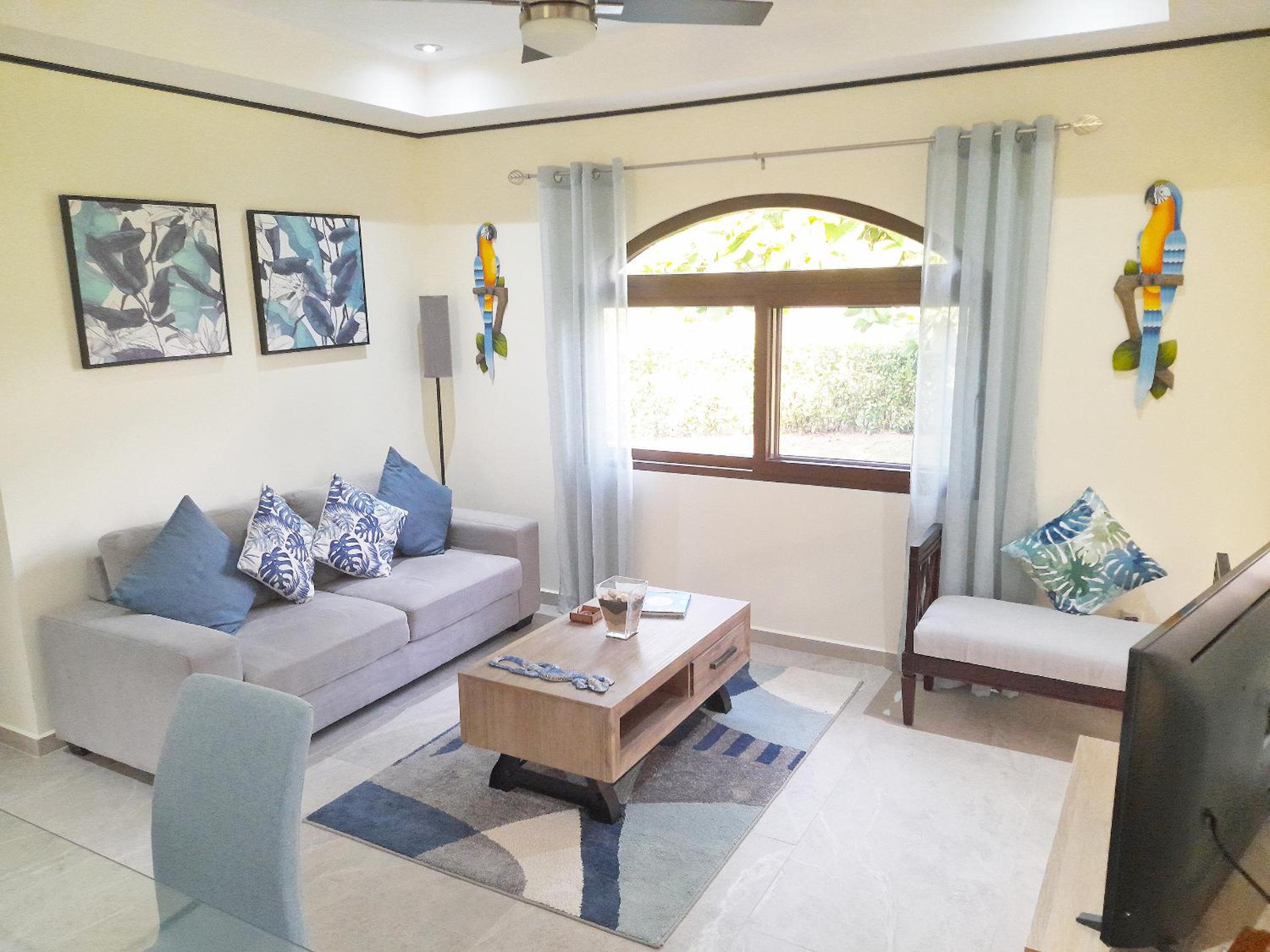 TOP RATED - Stunning Lake Arenal 2 Bed Country House