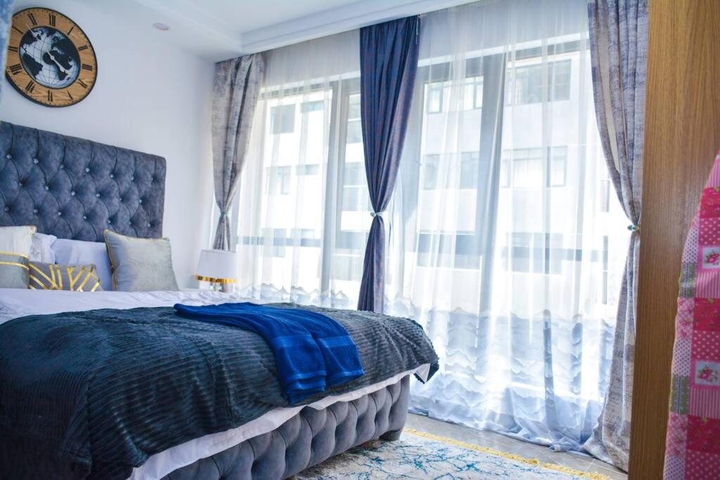 Lovely instantworthy Premier One Bedroom Apartment
