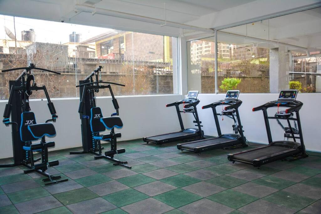 Lovely instantworthy Premier One Bedroom Apartment