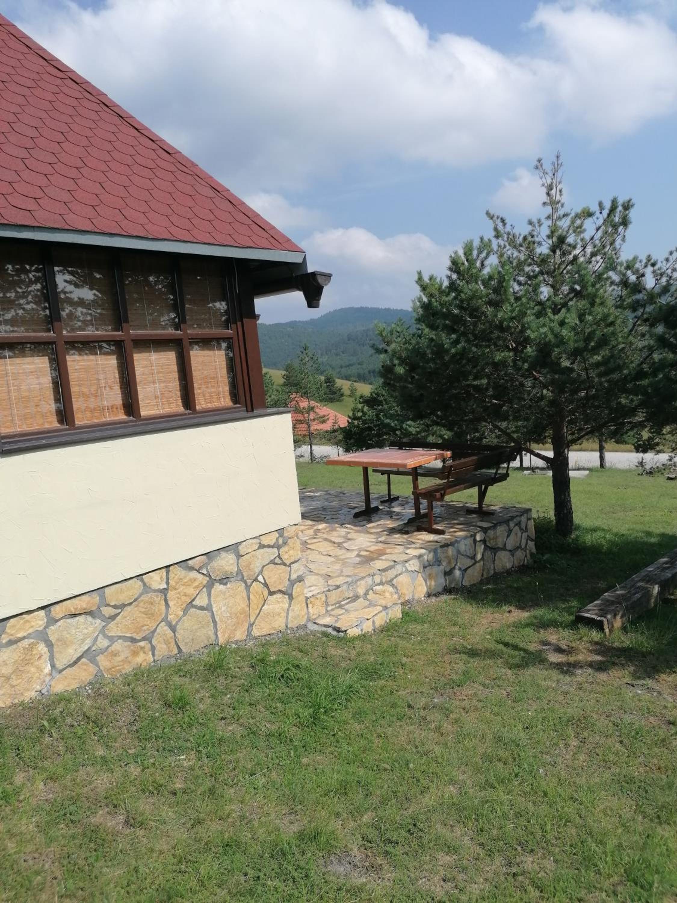 Zeleni Breg view 2