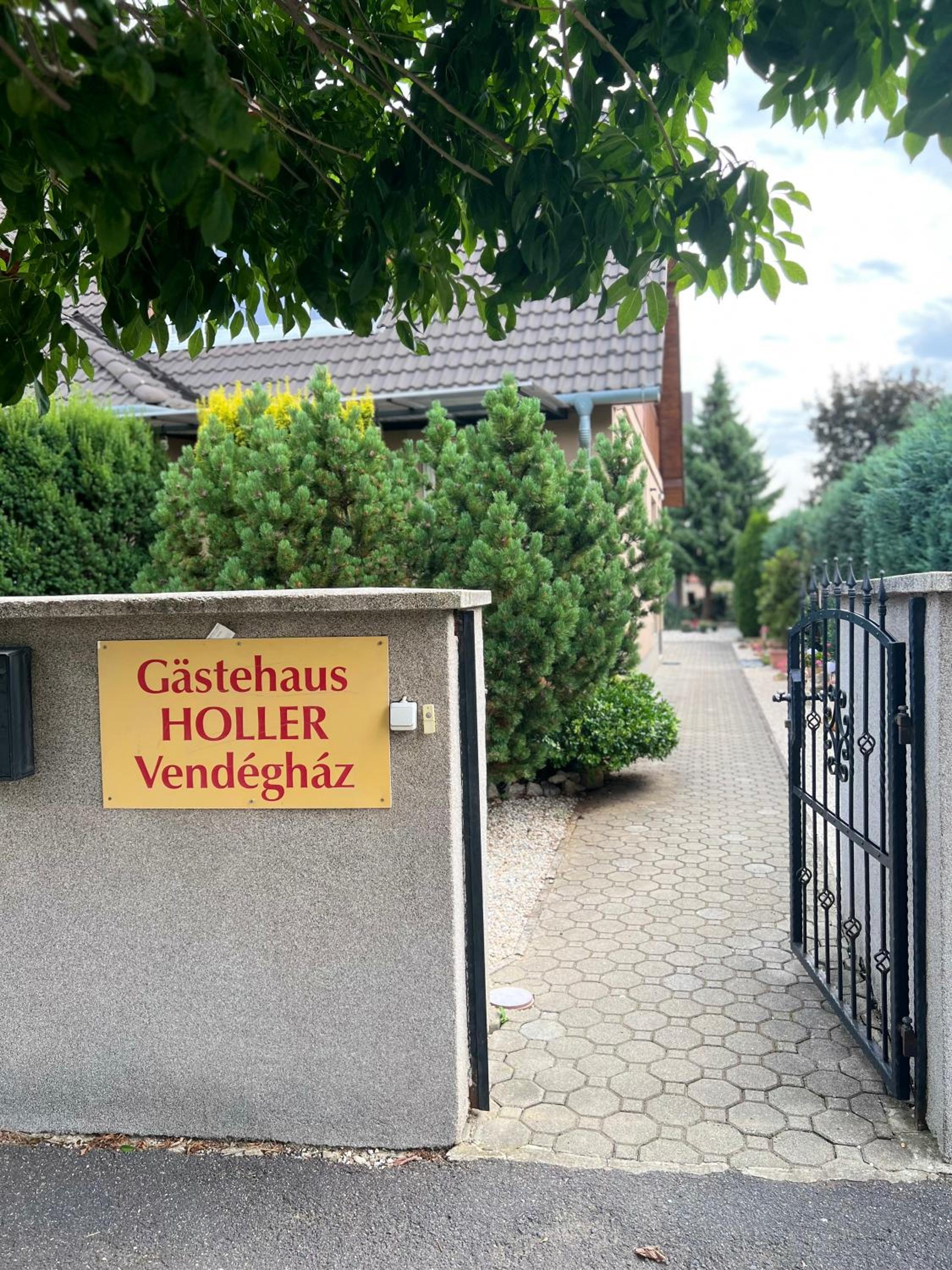 Holler Vendégház