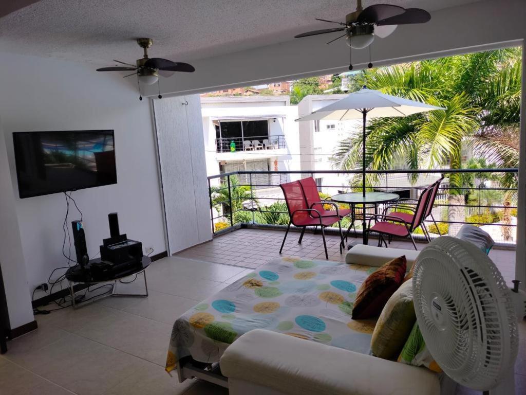 APARTASOLES SANTAFE