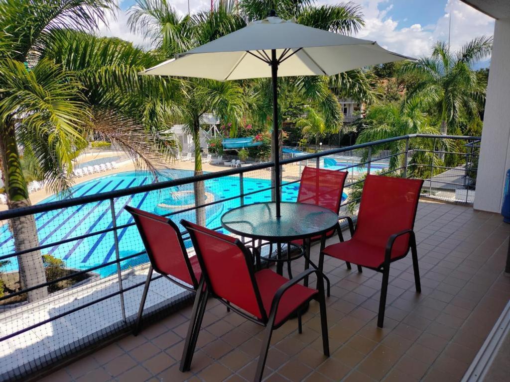 APARTASOLES SANTAFE