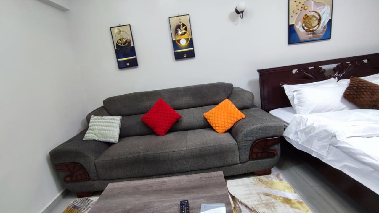Sylvia Studio Apartment