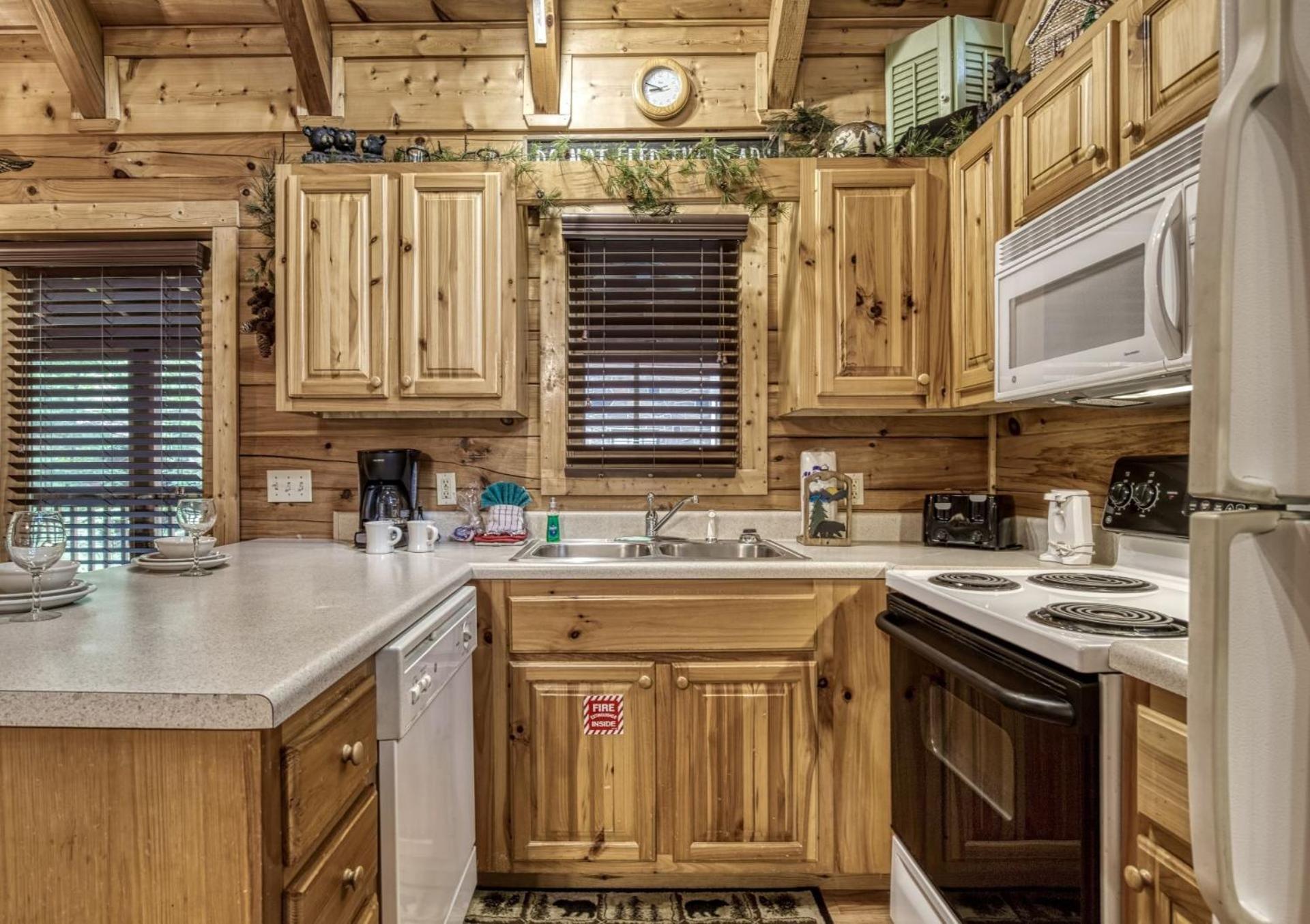 ER66 - Lil' Bit of Heaven - Great location, Close to all the action! cabin view 5