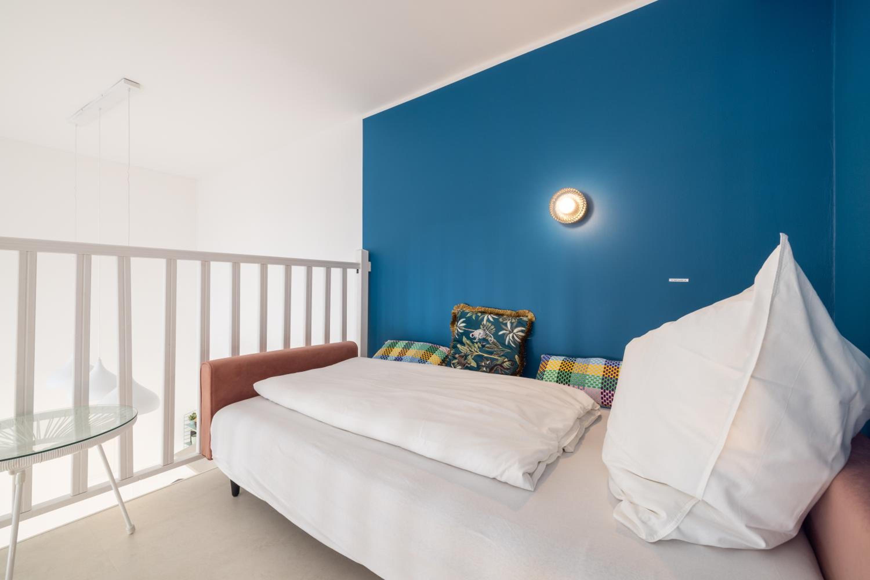 Great 1-room Loft