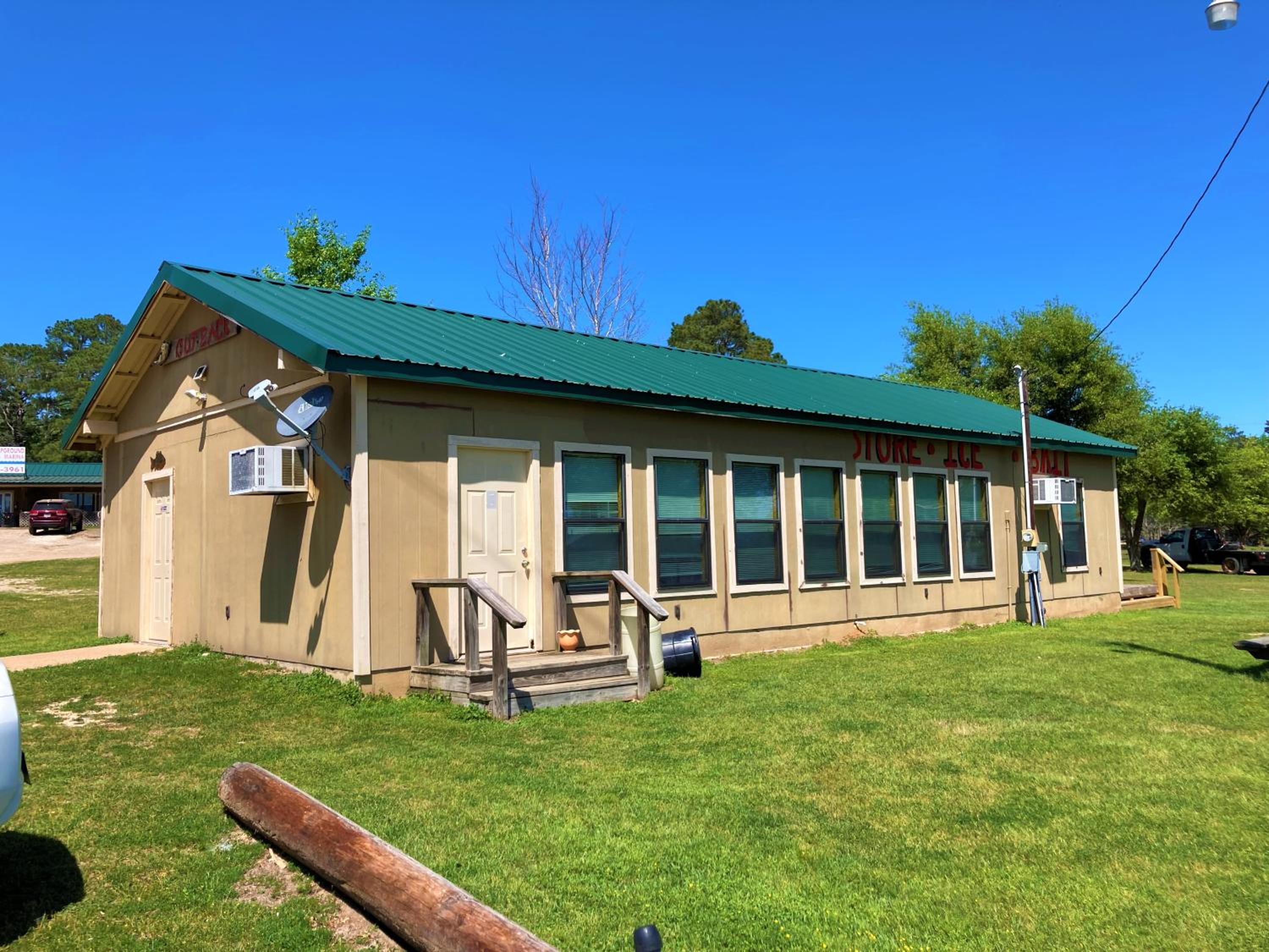 Outback Campground and Marina
