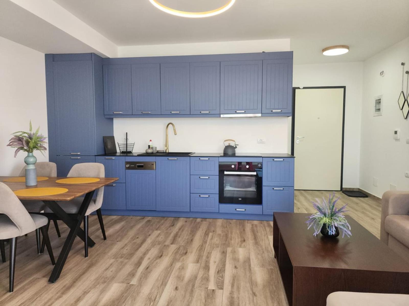 Olja Sea View Apartment