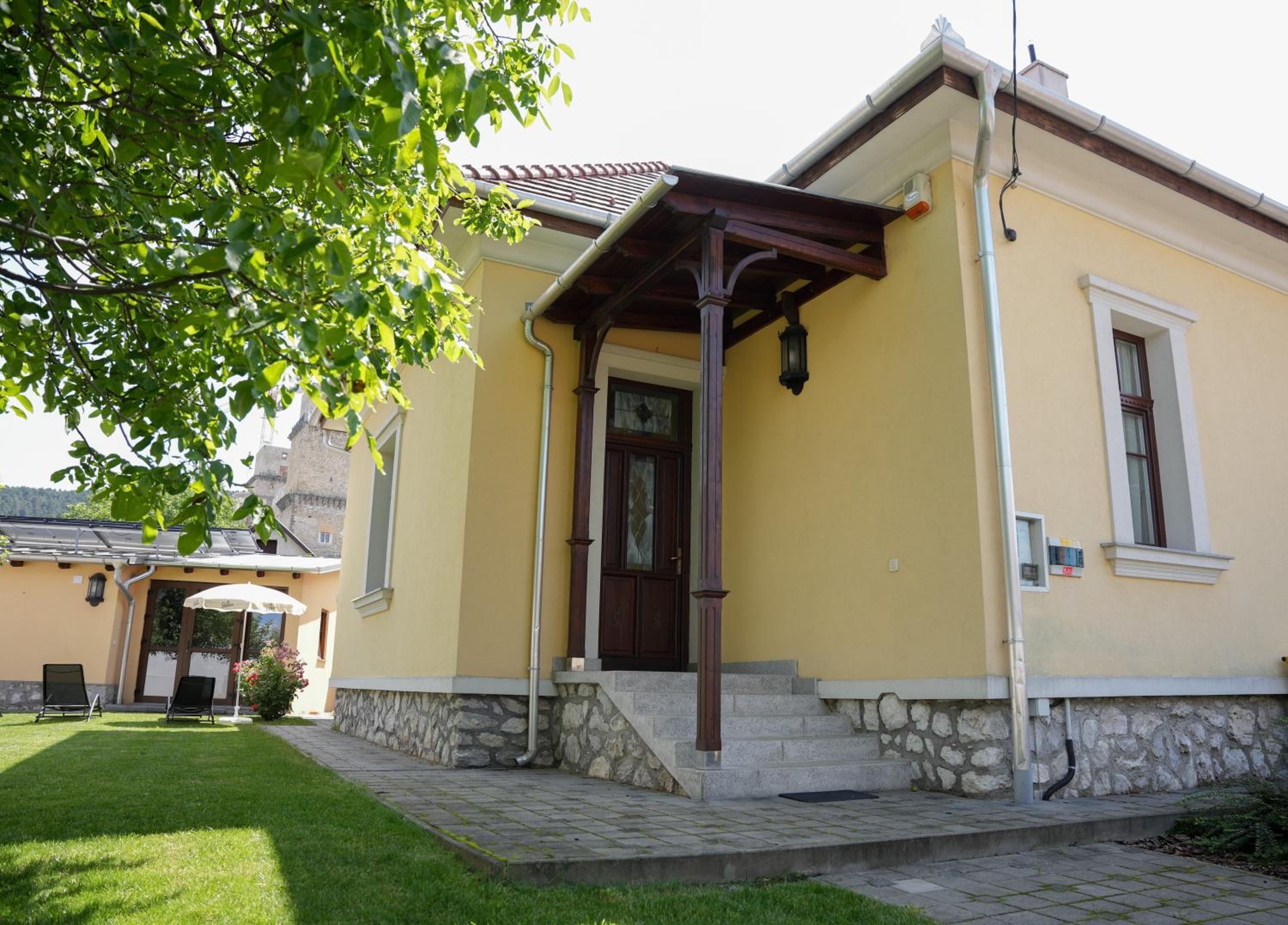Photo 24