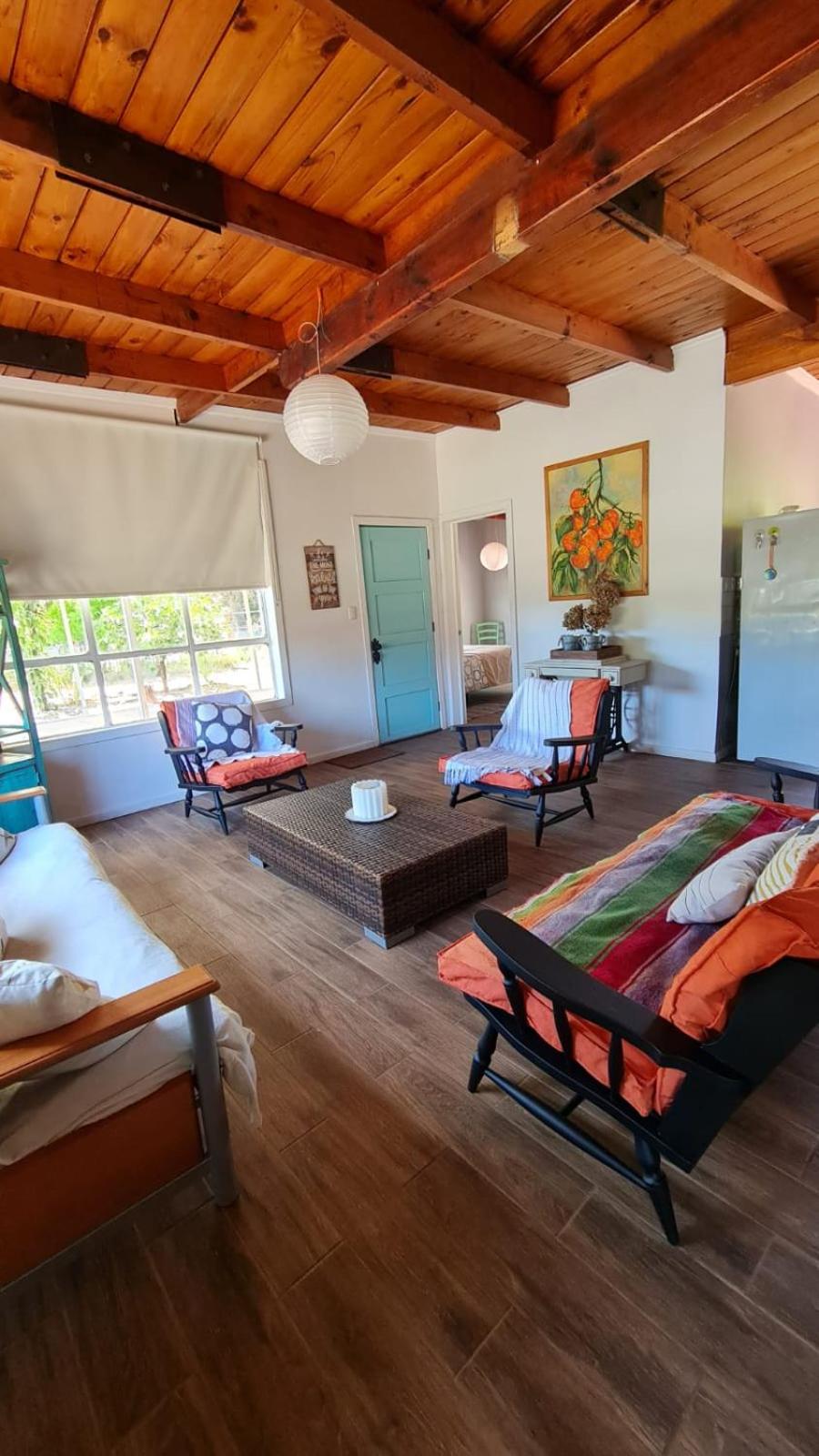 Agradable casa con Tina de agua Caliente y Piscina