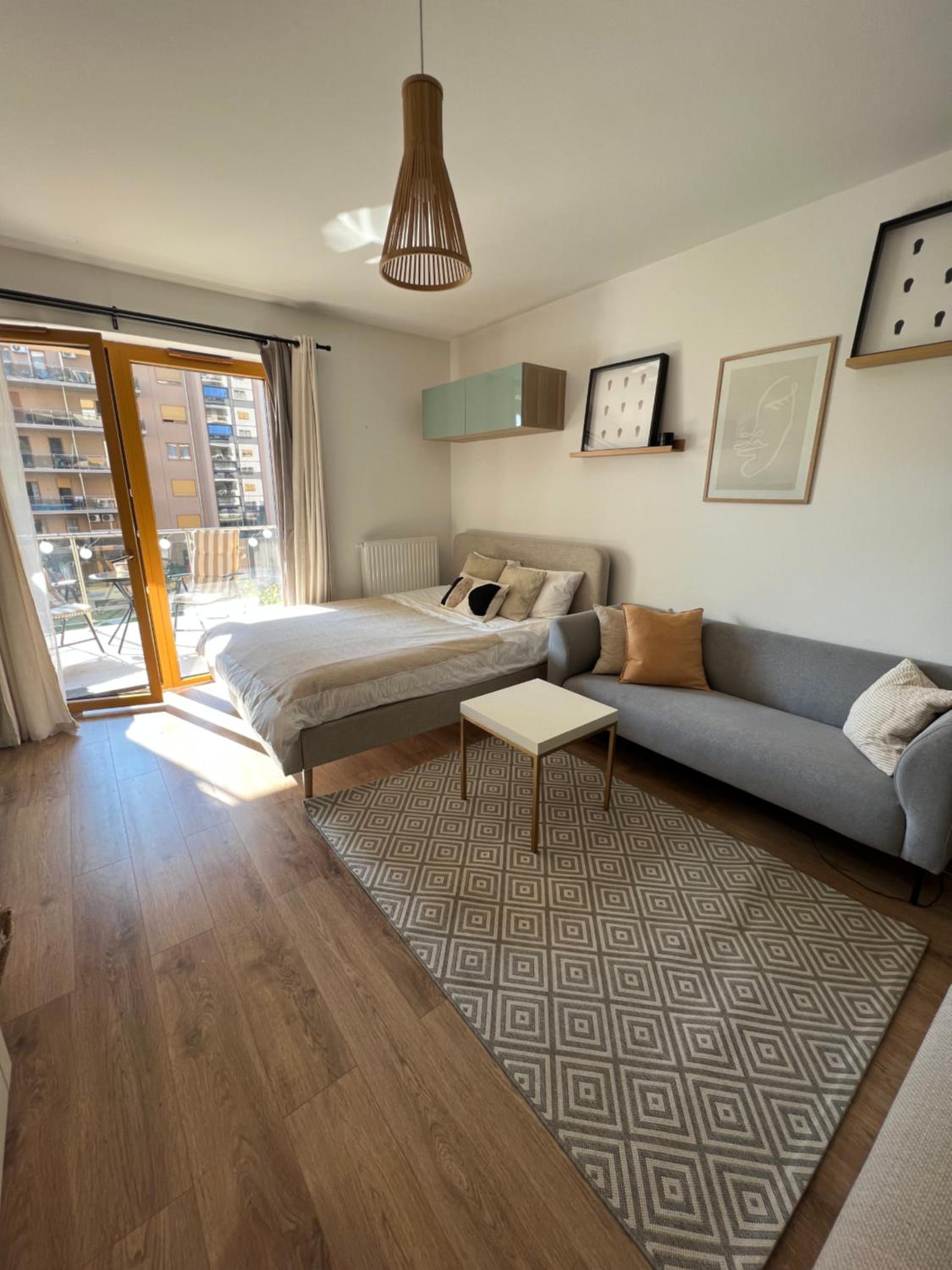 Marina apartment with Danube view and free garage, next to metro station view 4