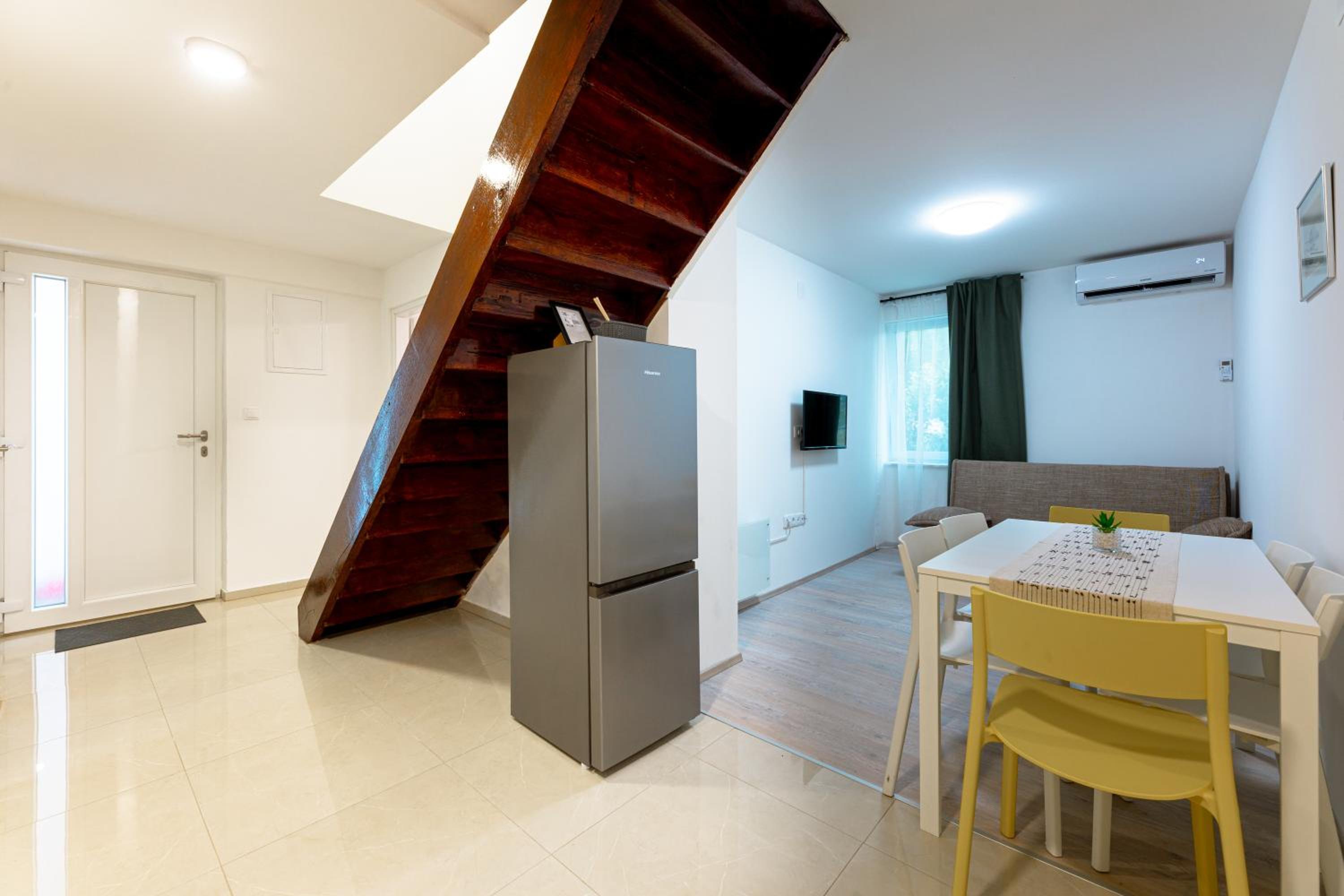 House Pavel view 4