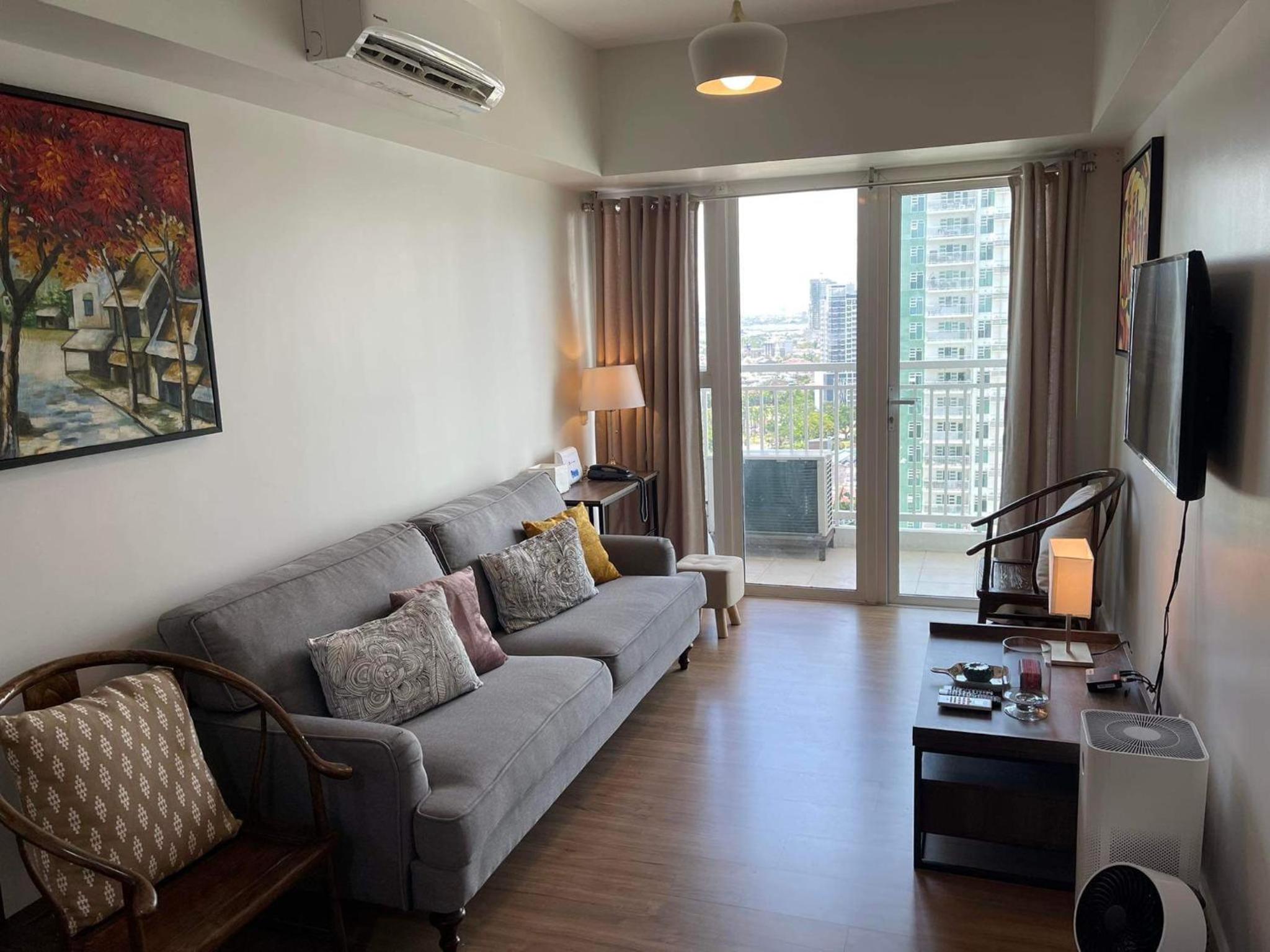 Spacious Stylish Apartment with Two Bedrooms, near Mall view 3