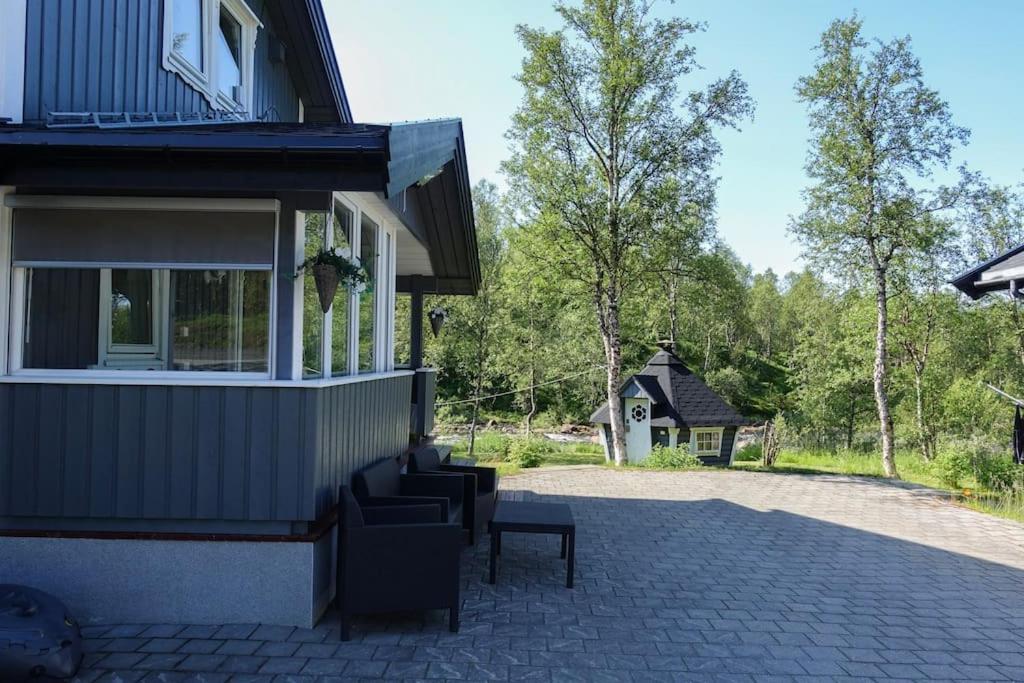 Photo 19