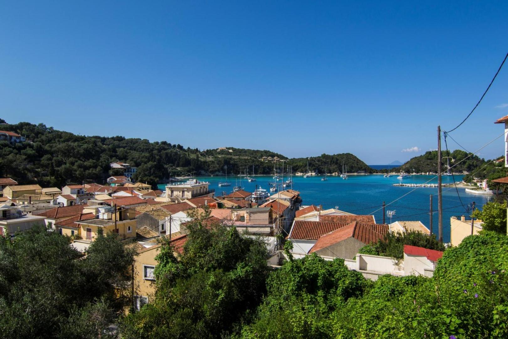 Eritha Apartments & Studios photo 5