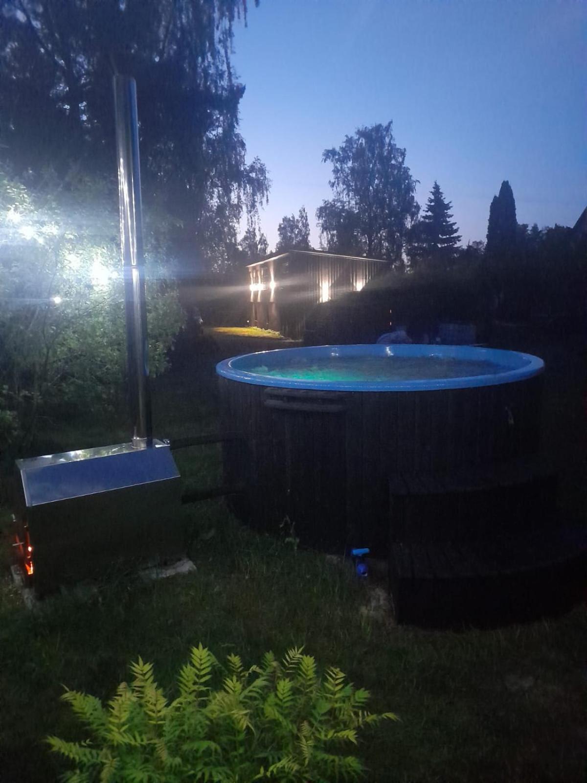 Photo 8