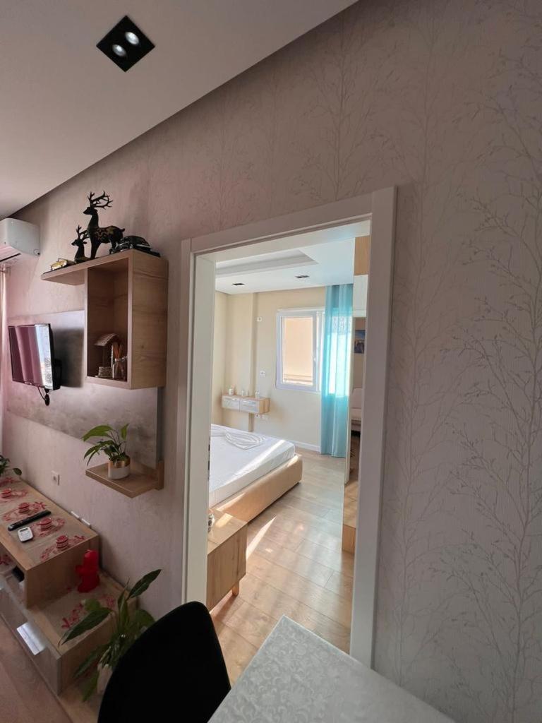 Soleil Apartment with sunbed & umbrella