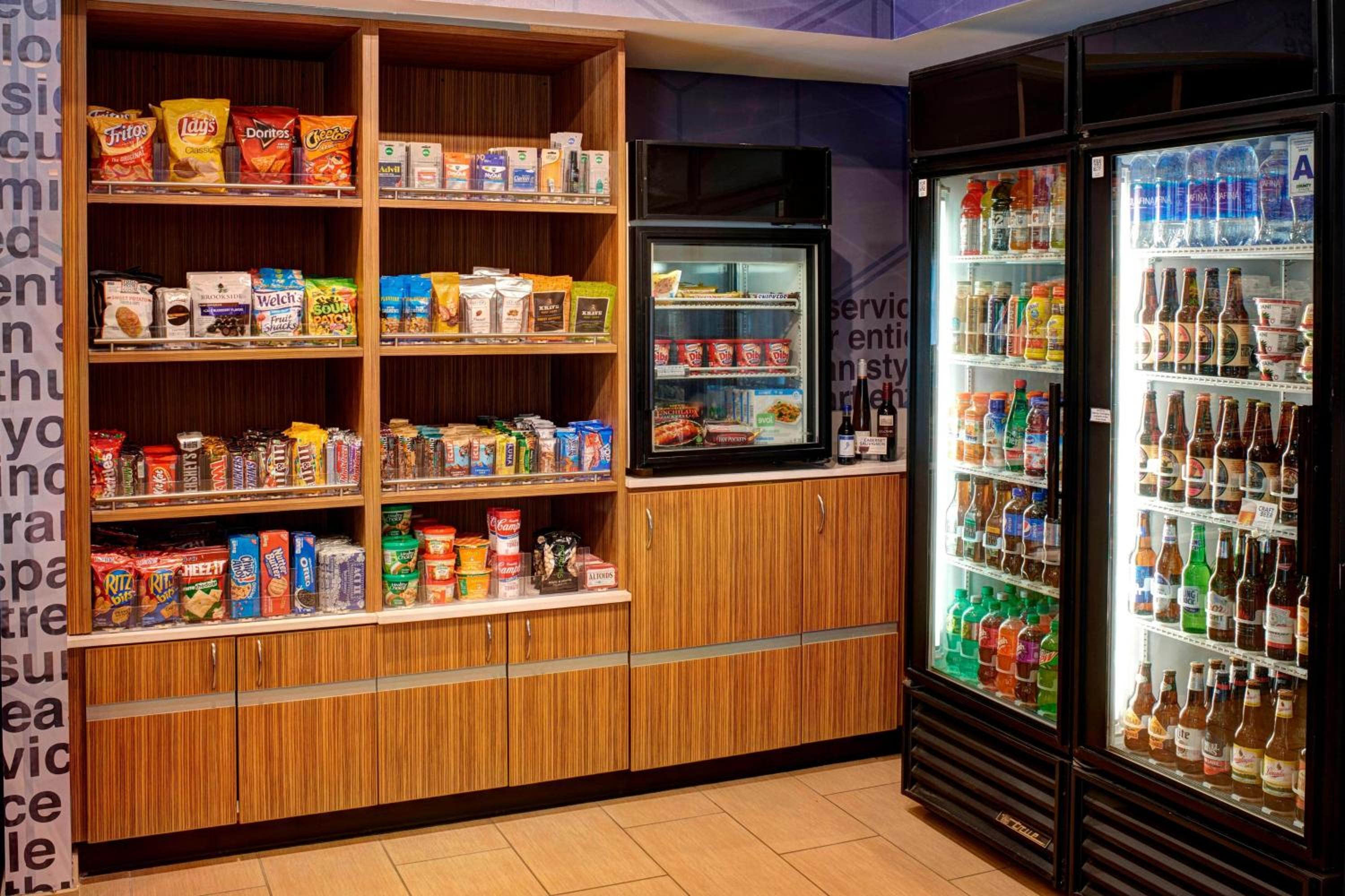 SpringHill Suites St. Louis Brentwood - Property Image 15