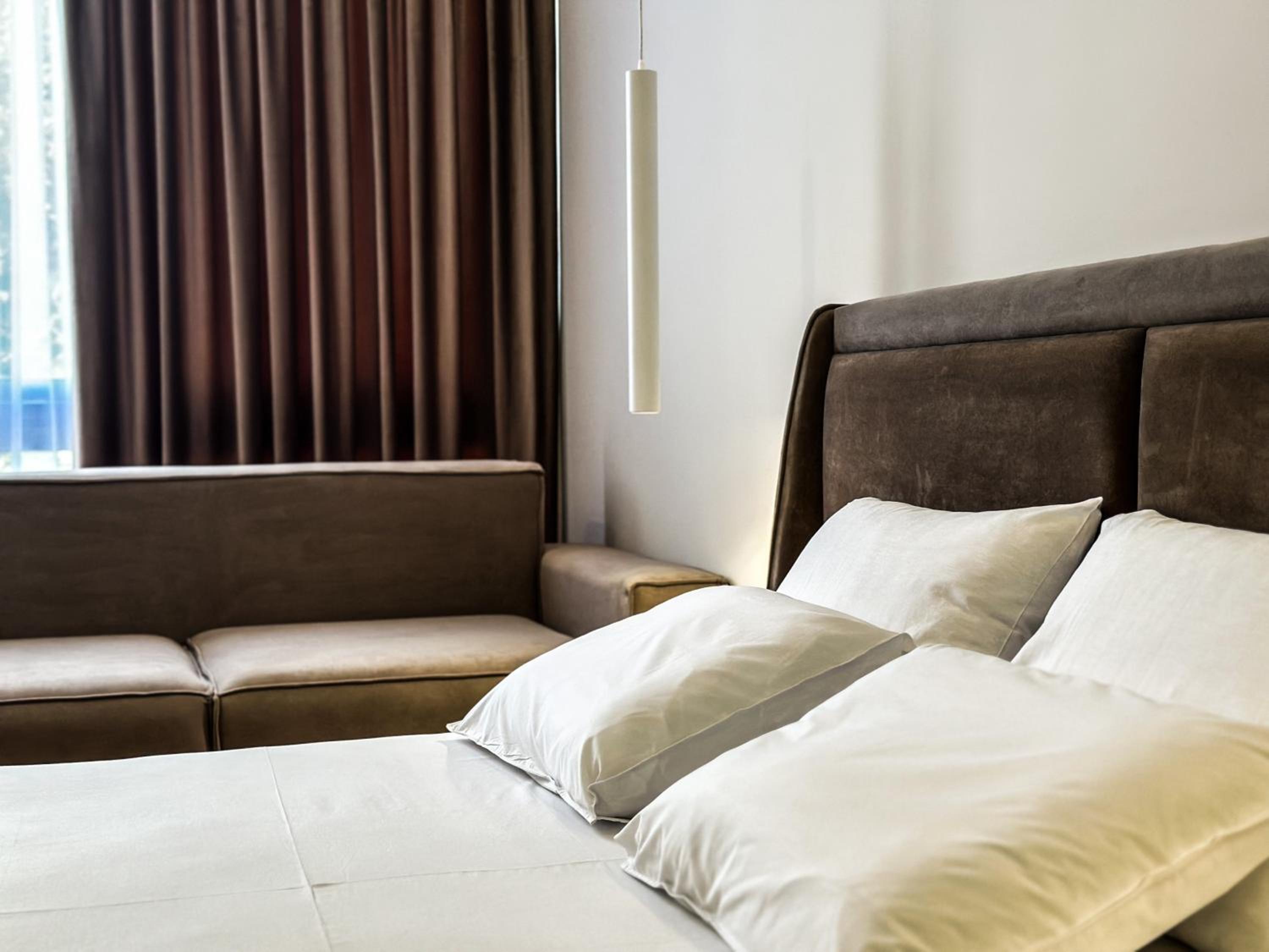 ALEXANDER Rooms & Apartments