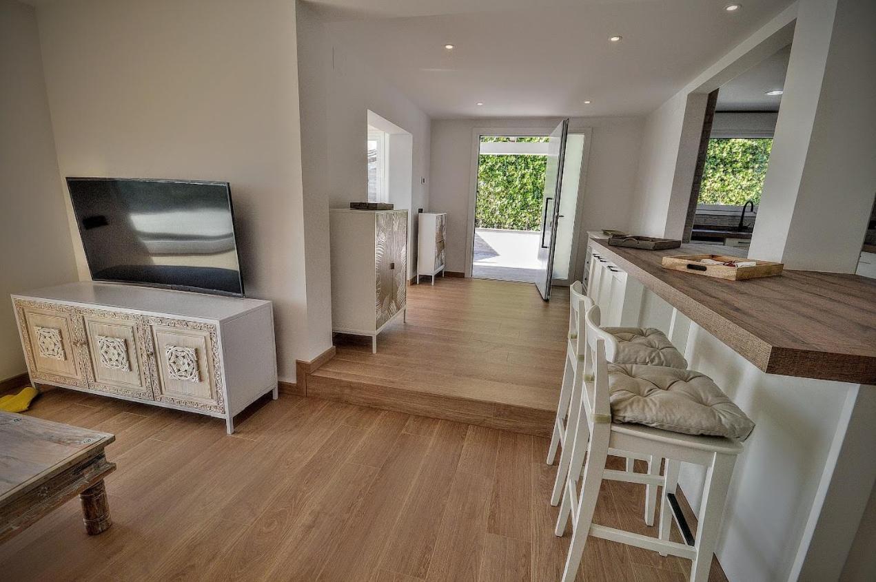 Leng Vacation Home