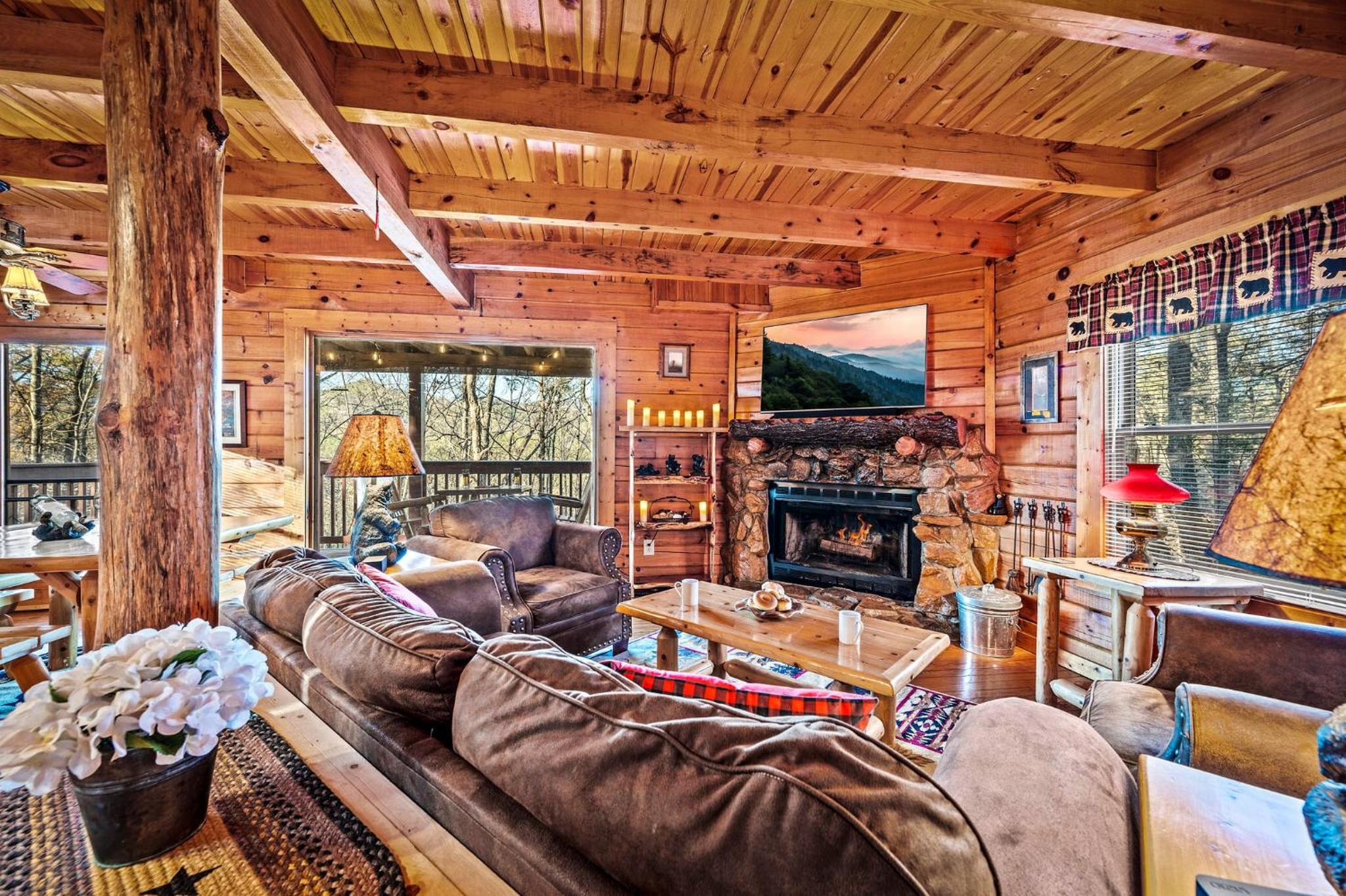 CABIN in a GATED RESORT with SEASONAL RESORT POOL view 4
