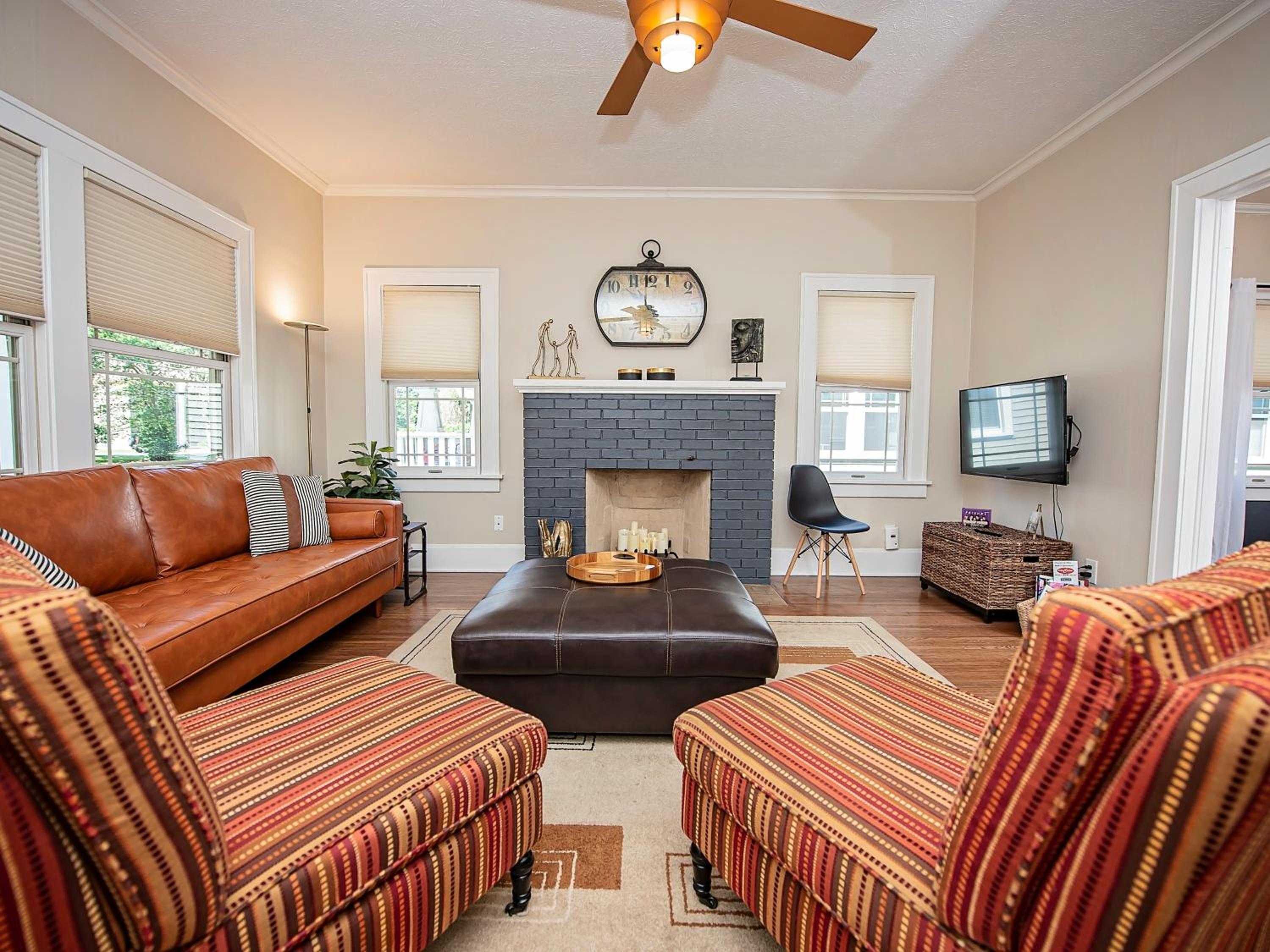 Springfield Vacations - The Cherry St House near Missouri State University - Property Image 1
